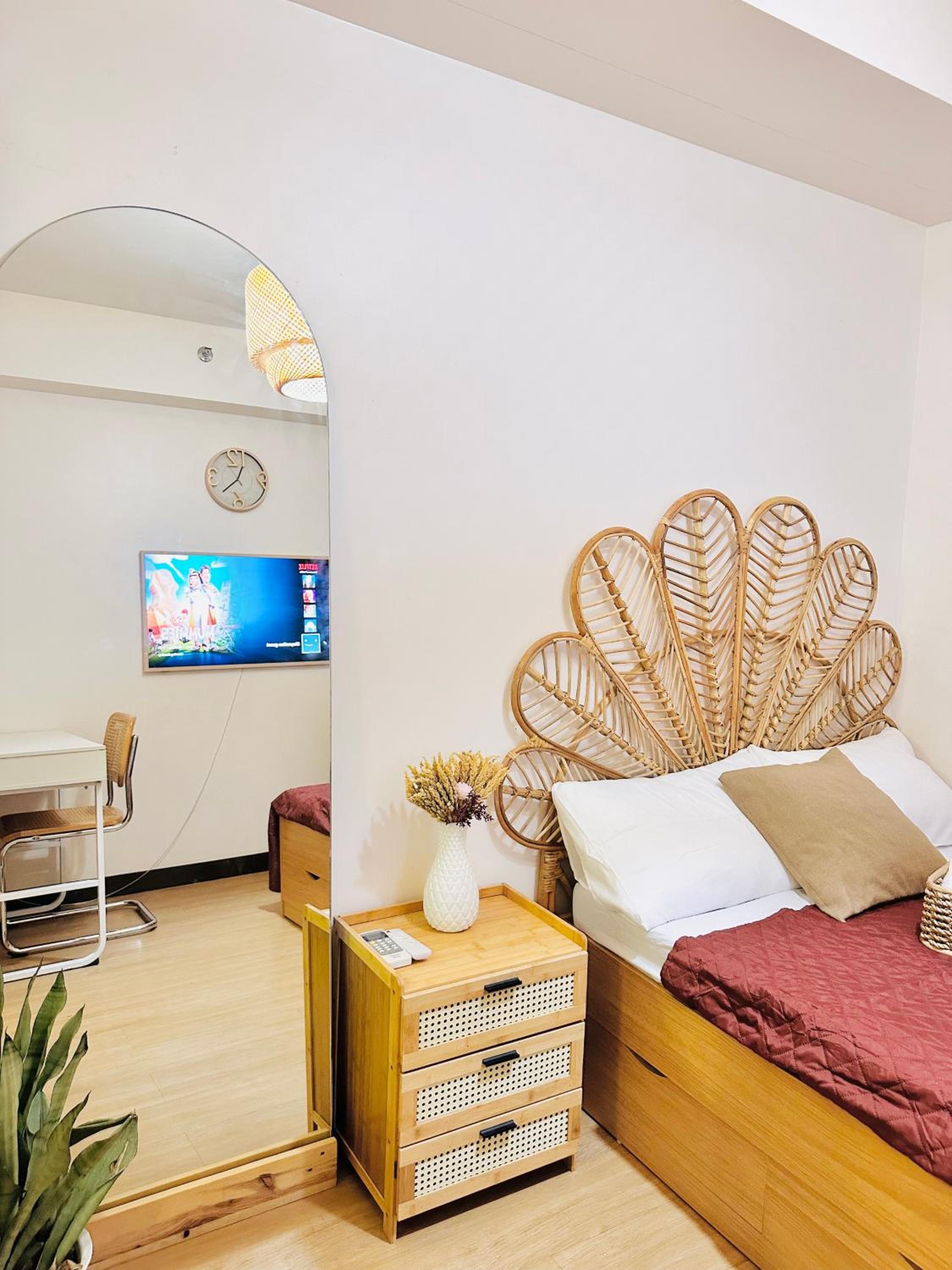 Dcardea Staycation