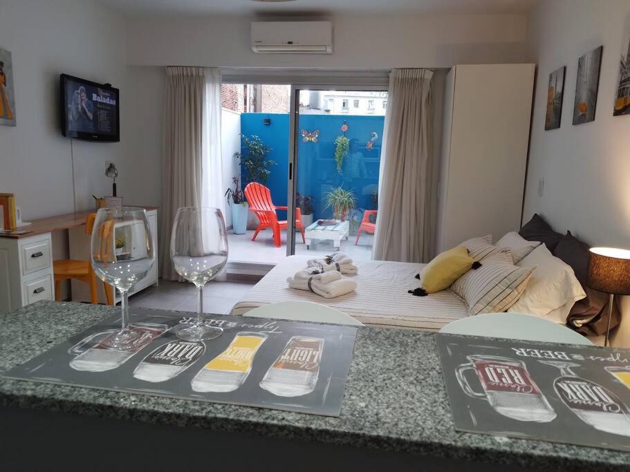 Hermoso estudio con patio privado