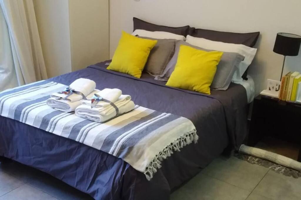 Hermoso estudio con patio privado