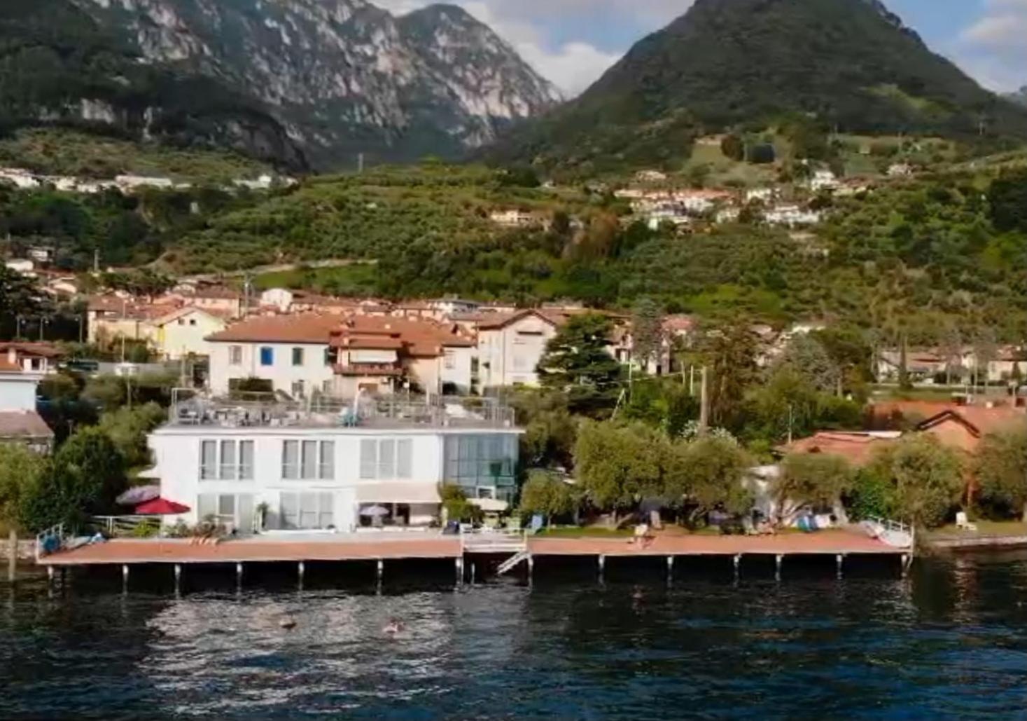 Direttamente Al Lago Apartments