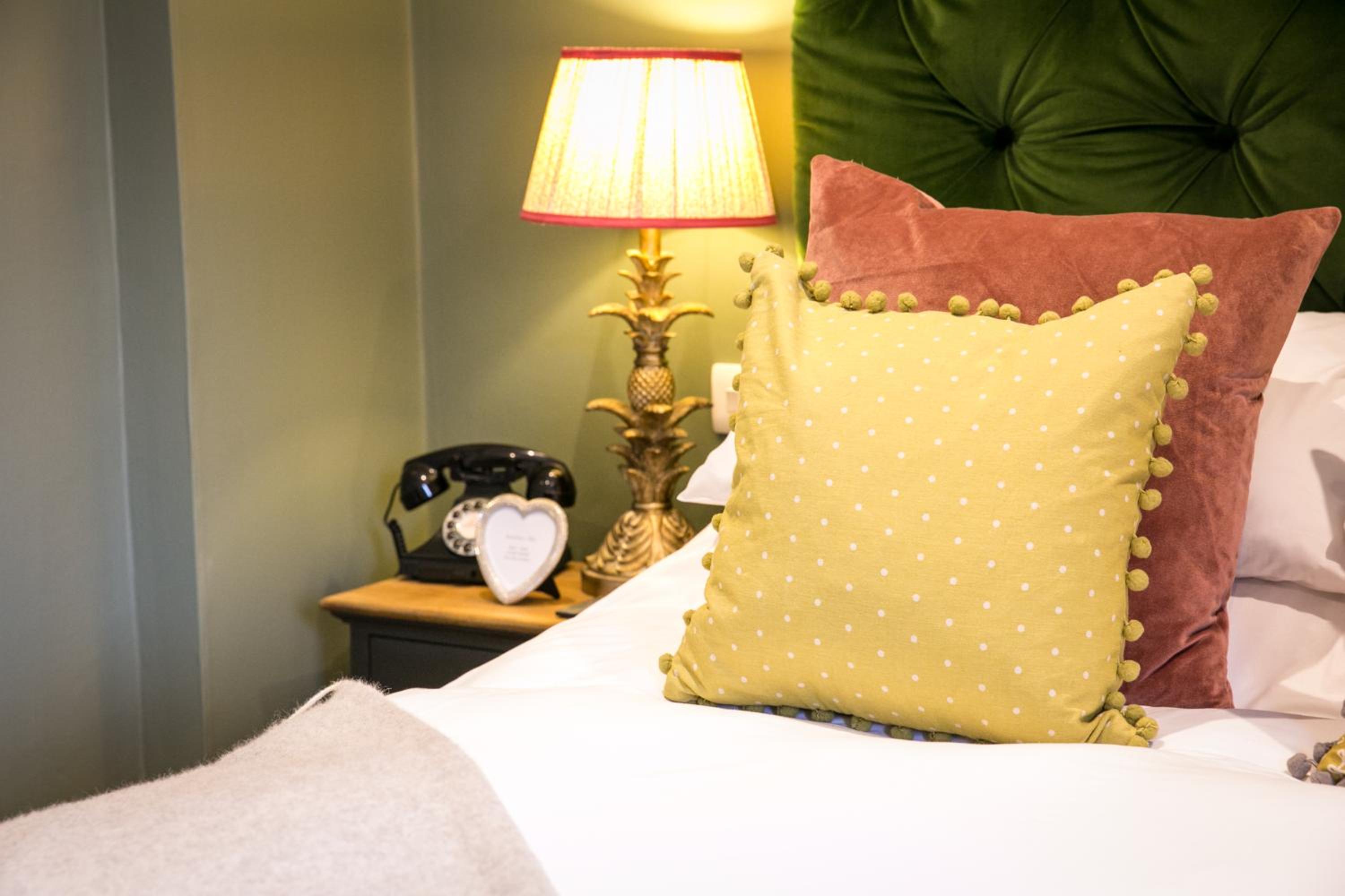 Maidstone Vacations - Leeds Castle Stable Courtyard Bed and Breakfast - Property Image 33