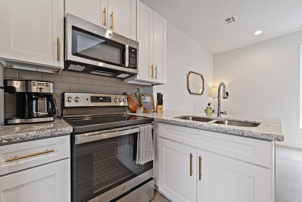 Charming Townhome - New Construction view 2