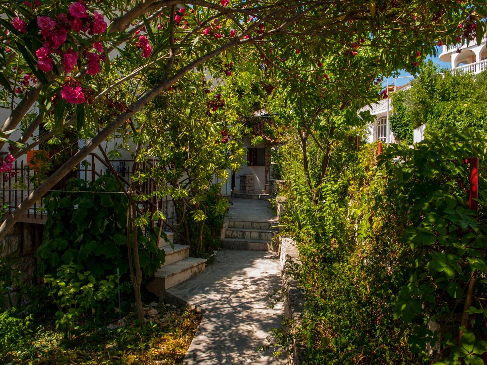 Villa Clematis view 4
