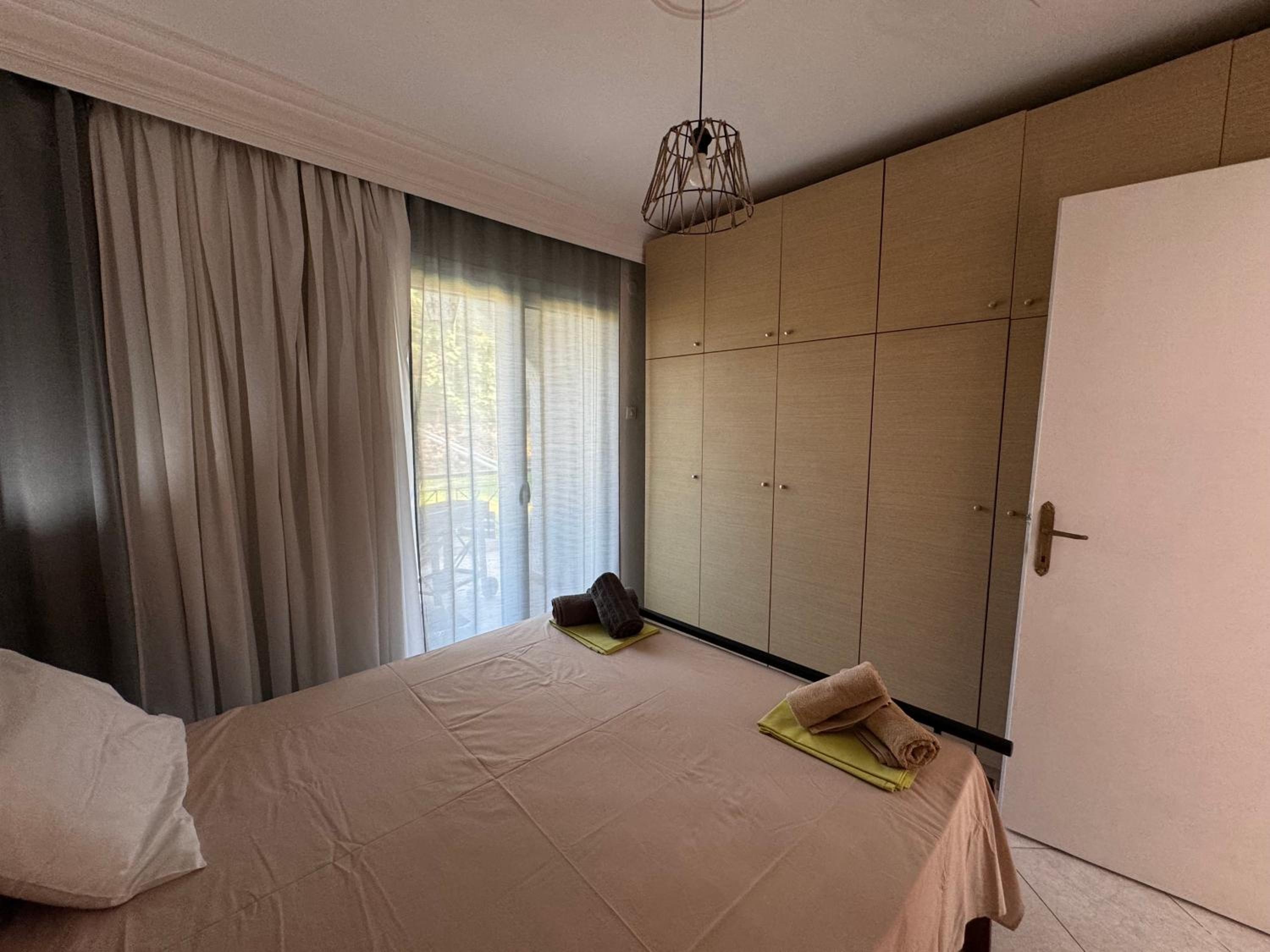 Nikiti Cottage House