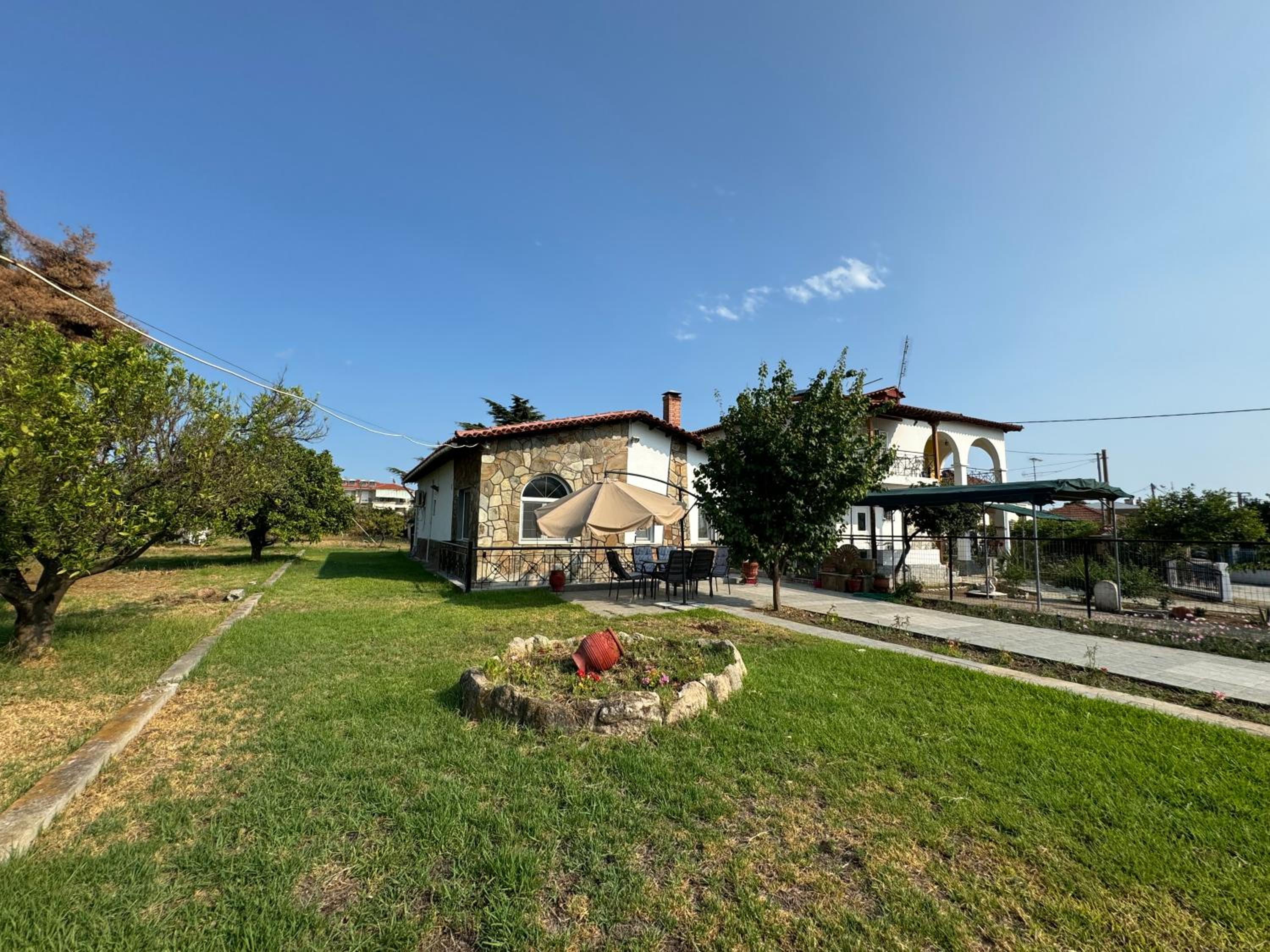 Nikiti Cottage House