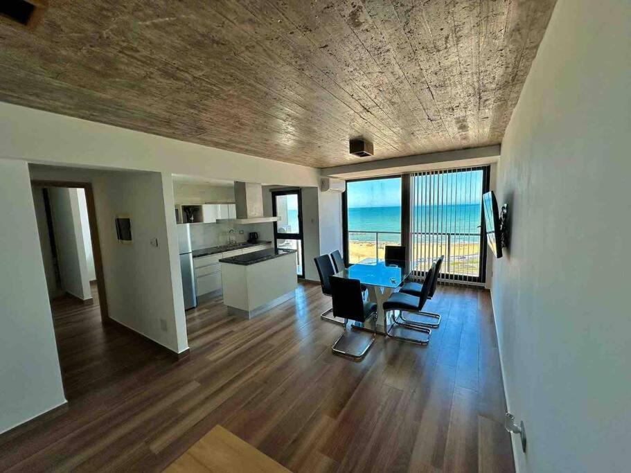 Hermoso Departamento Frente al Mar para 1-4 Personas