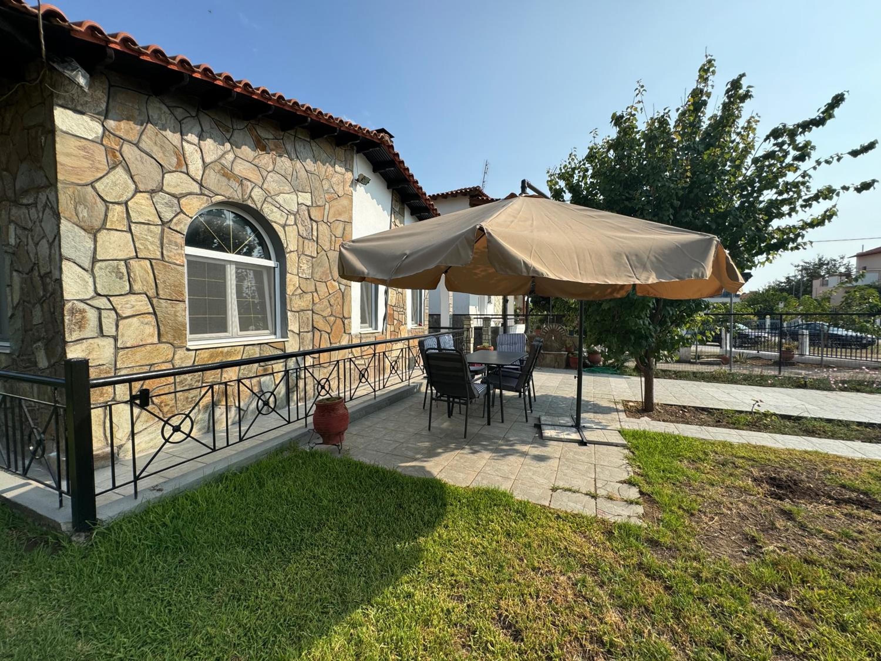 Nikiti Cottage House