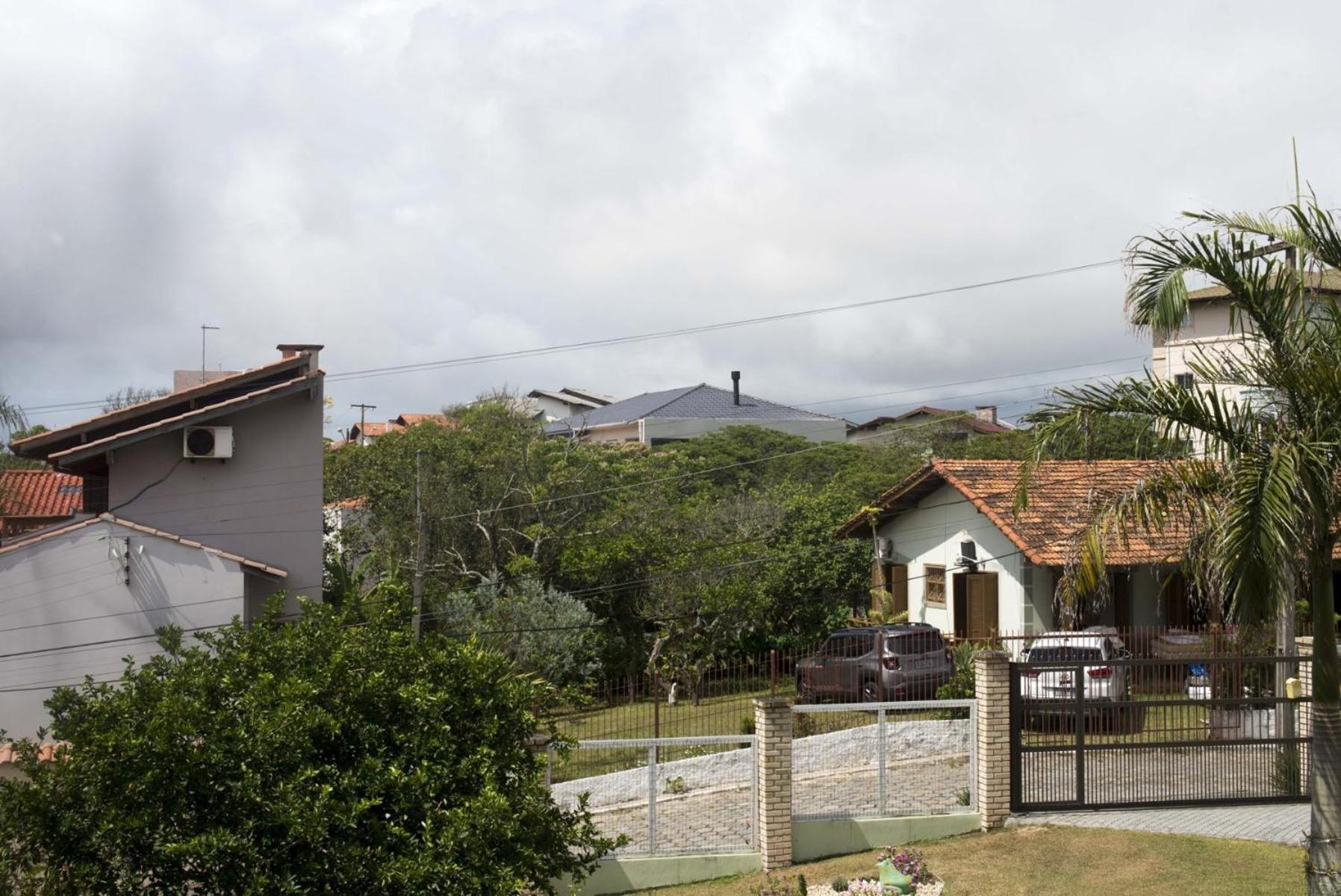 80m da Praia dos Ingleses, Wi-fi 250 mega ING4305