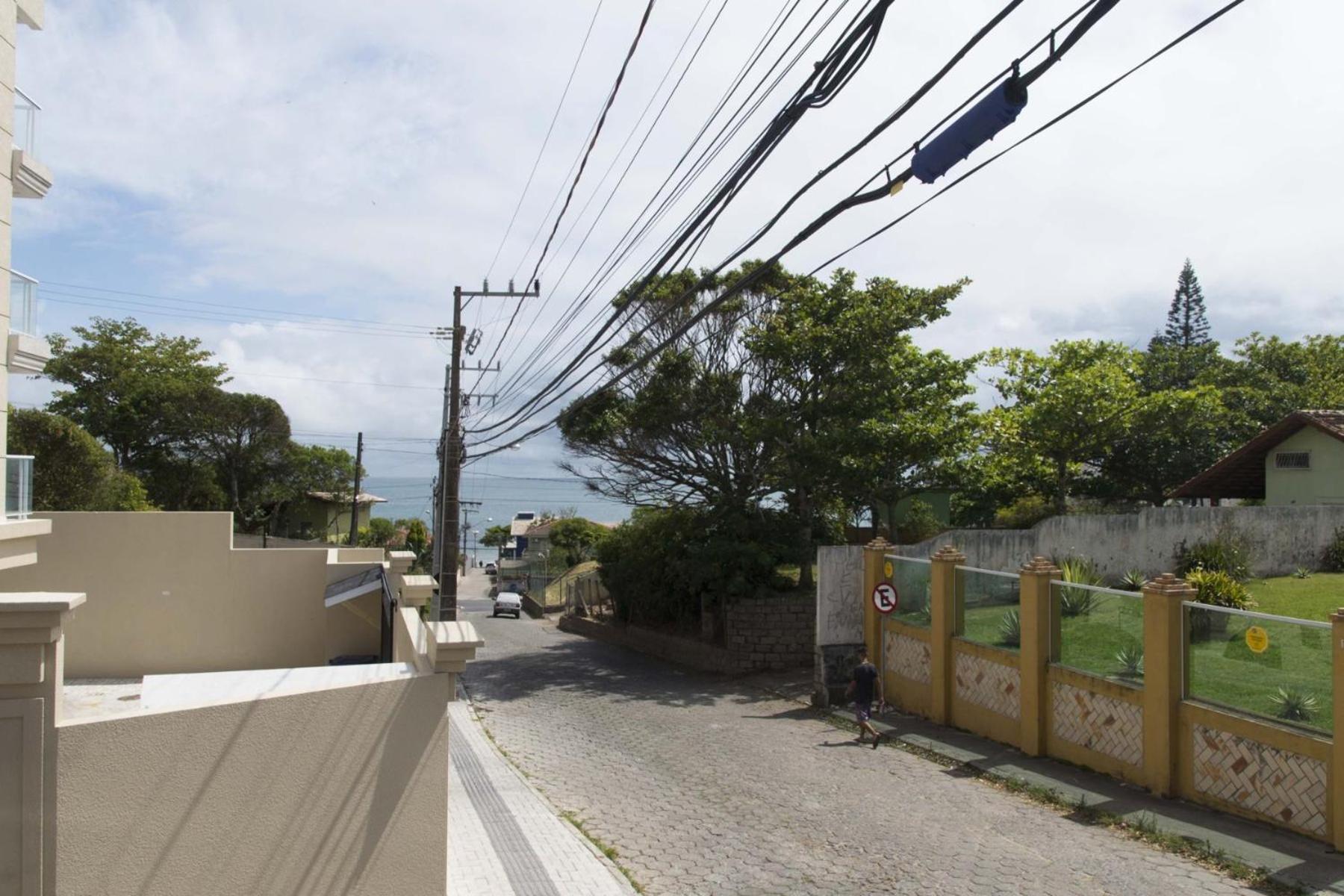 80m da Praia dos Ingleses, Wi-fi 250 mega ING4305