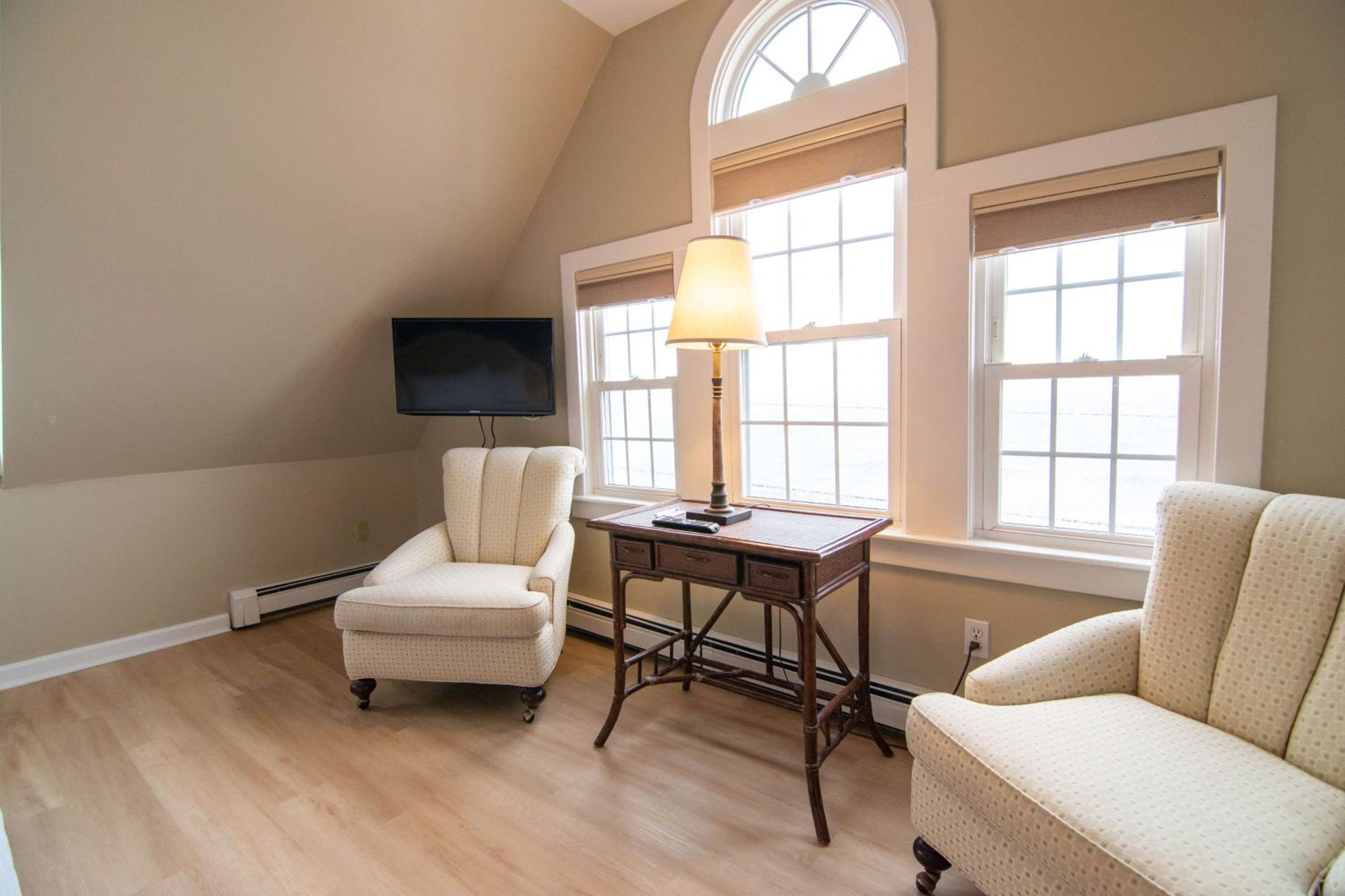 The Beach House Inn