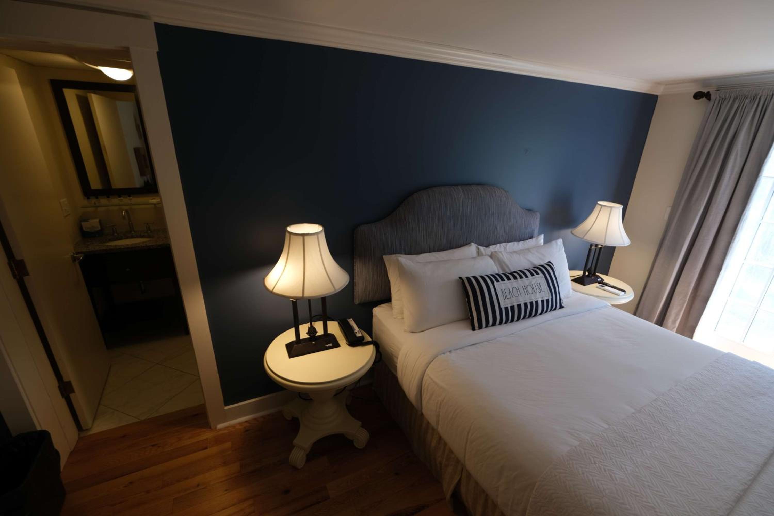 The Beach House Inn