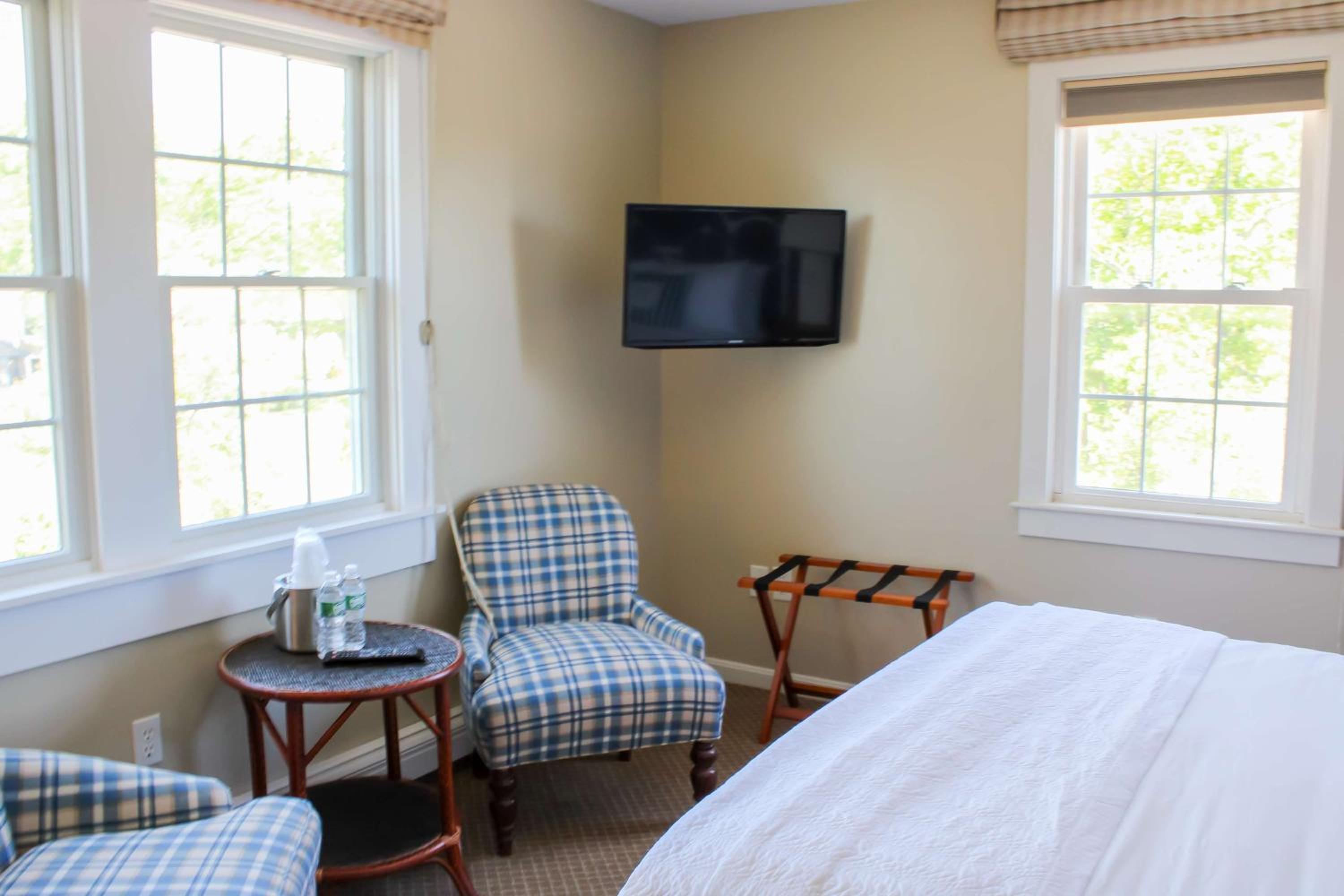 The Beach House Inn