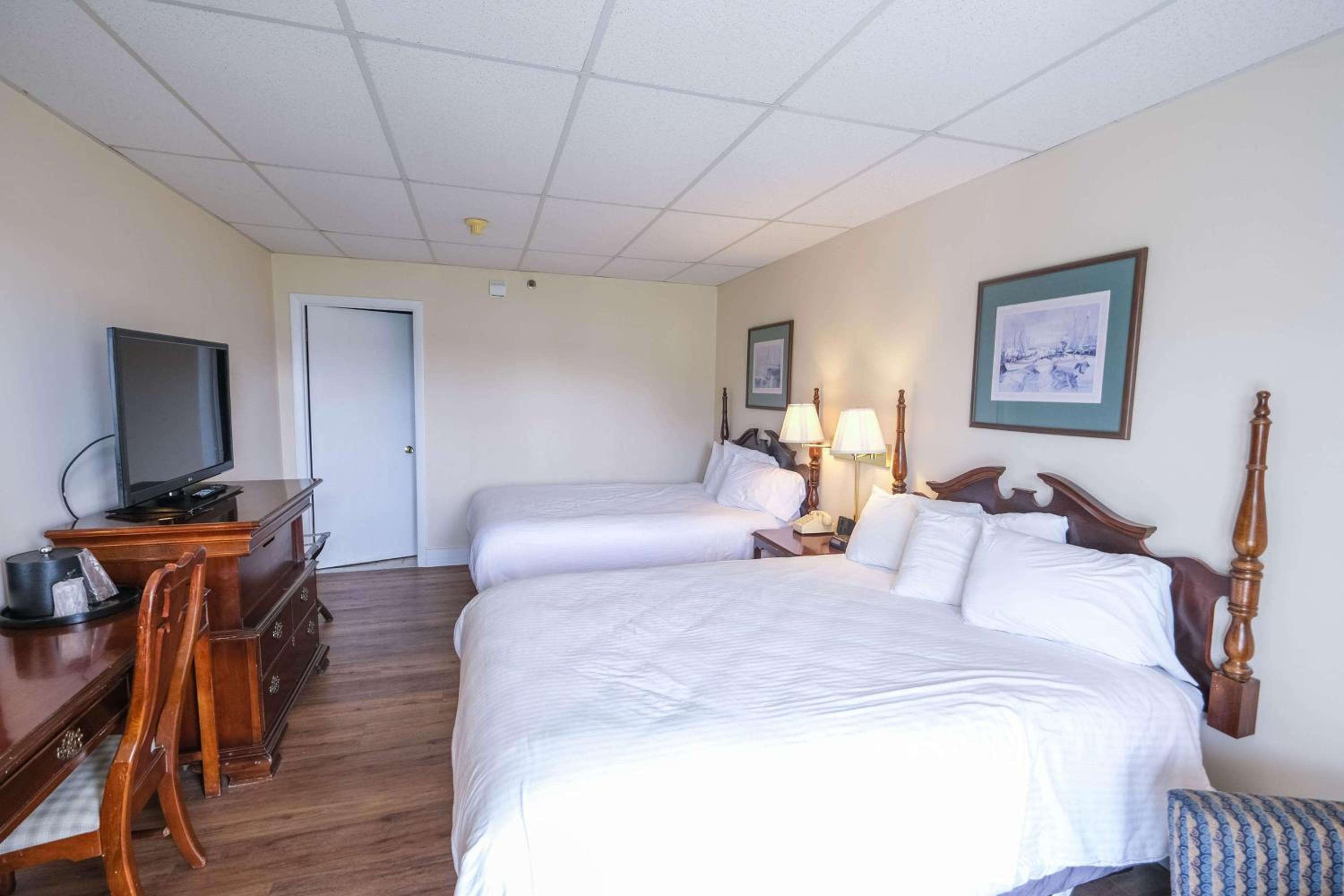 Boothbay Harbor Inn view 5