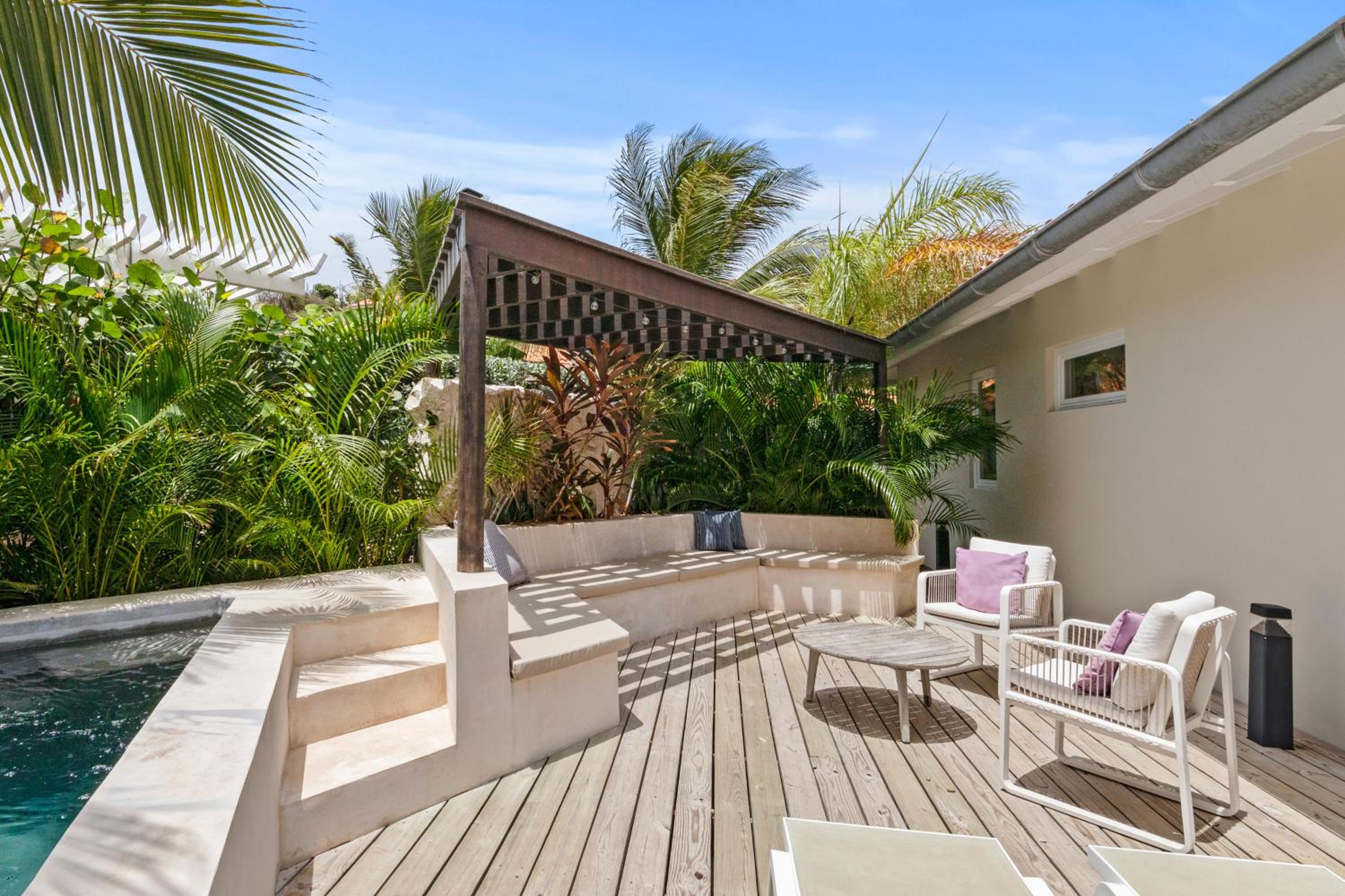 Exclusive Villa - Private Pool - Vredenberg Village