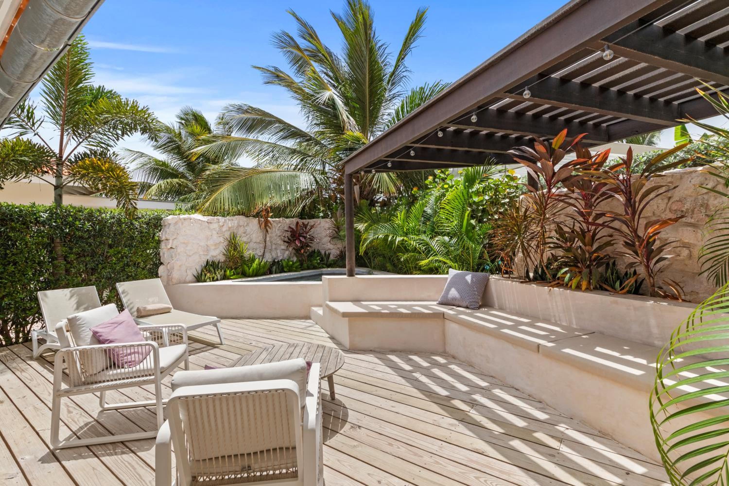 Exclusive Villa - Private Pool - Vredenberg Village