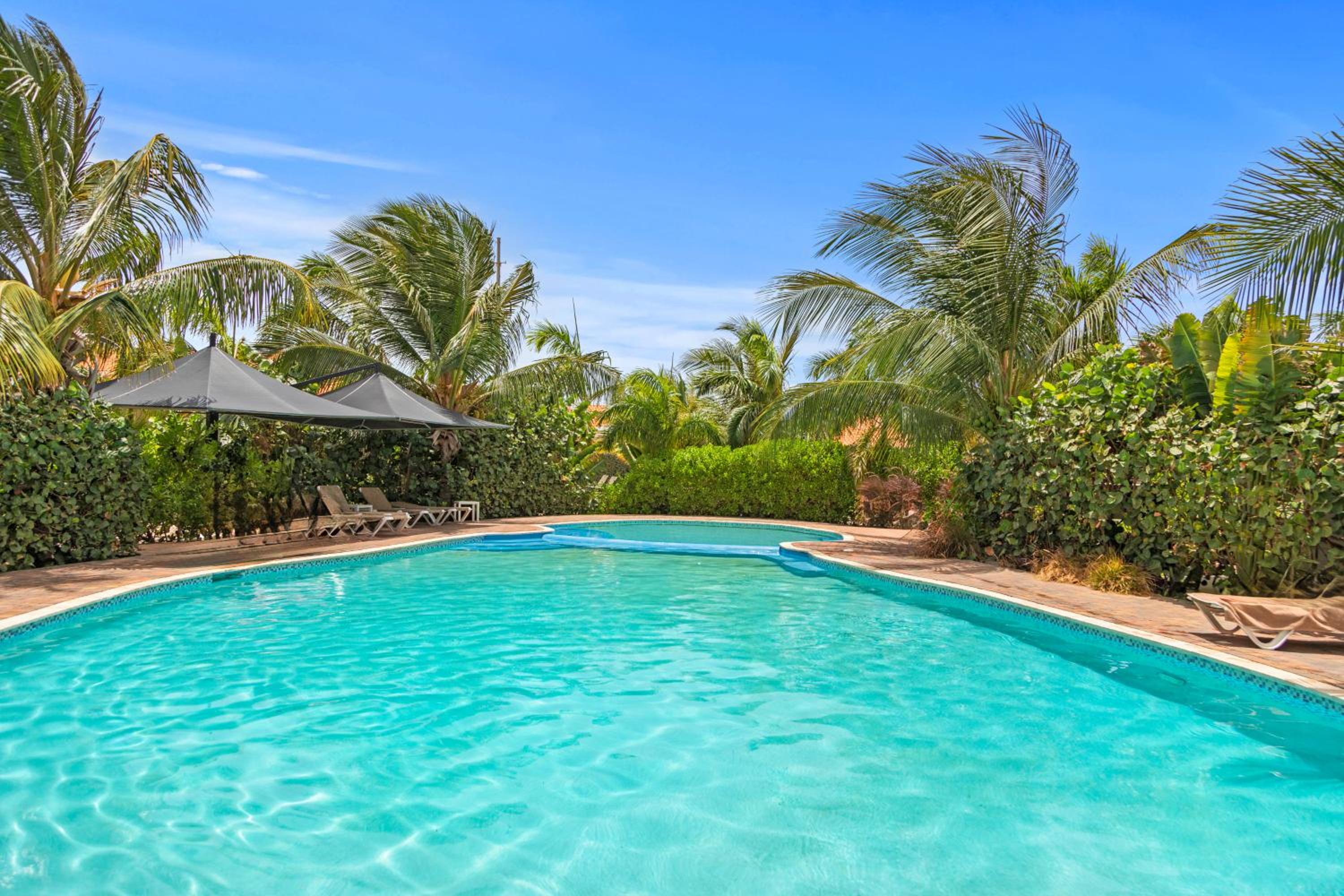 Exclusive Villa - Private Pool - Vredenberg Village
