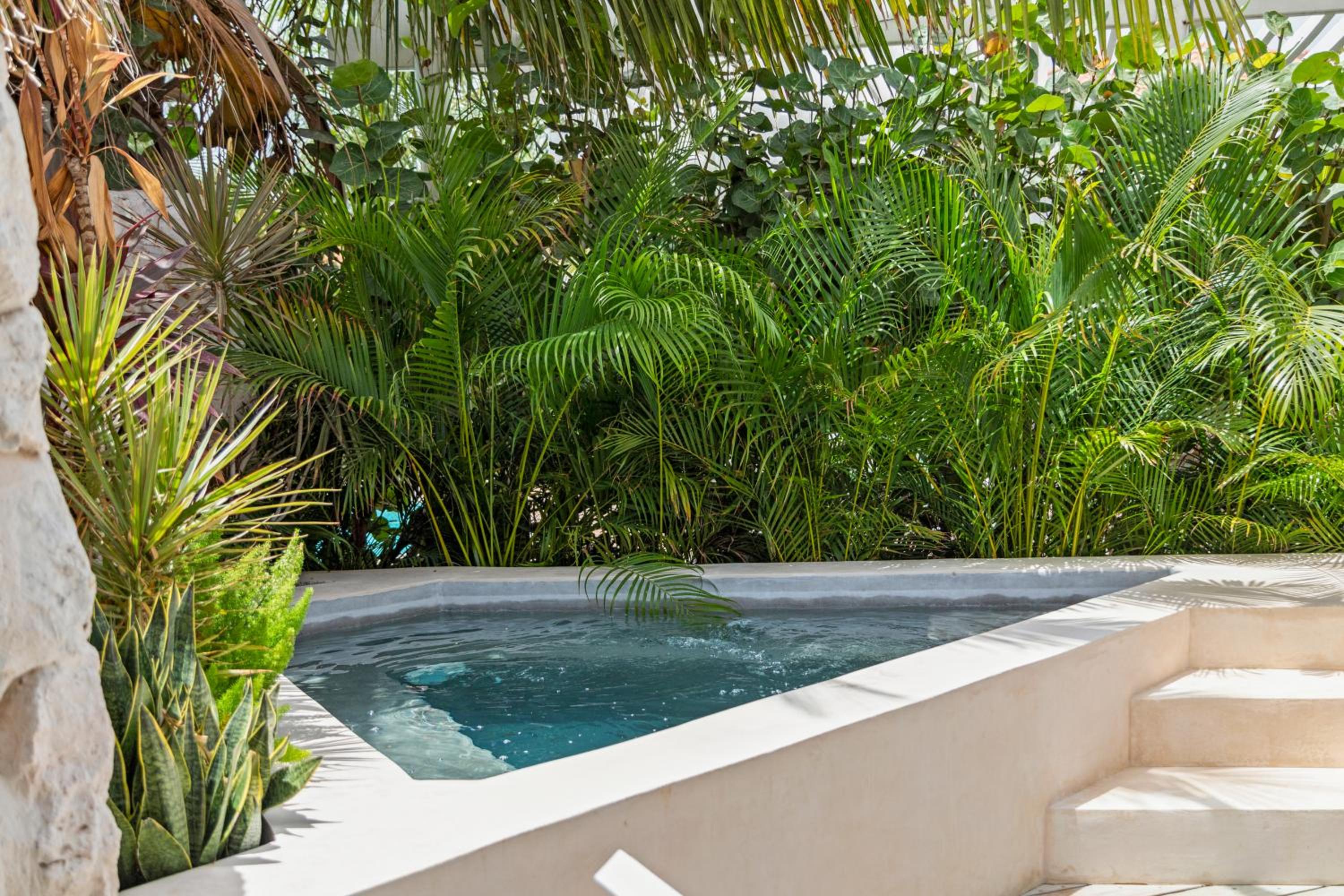 Exclusive Villa - Private Pool - Vredenberg Village