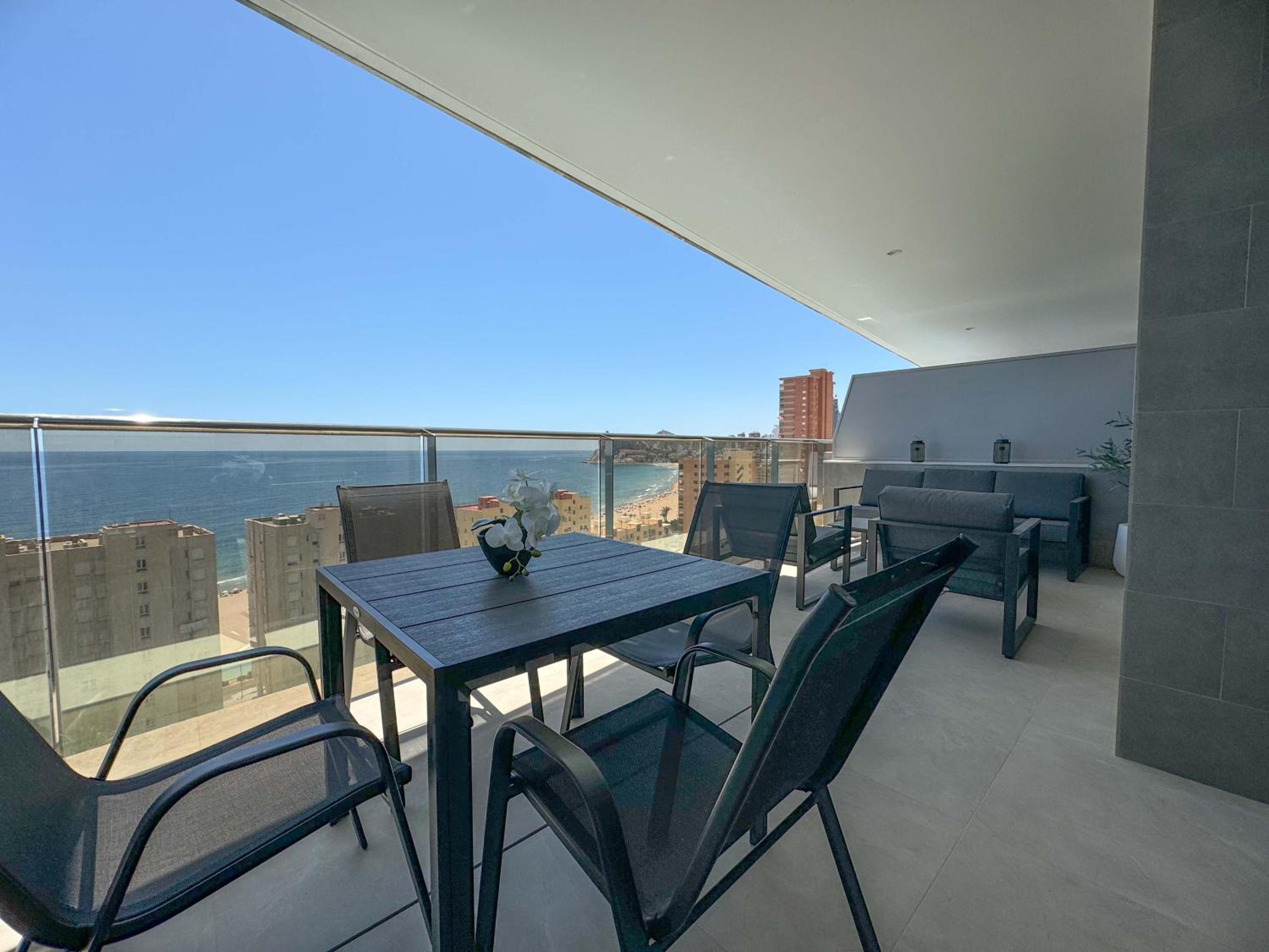Sunset Cliffs Terra Gold apartment