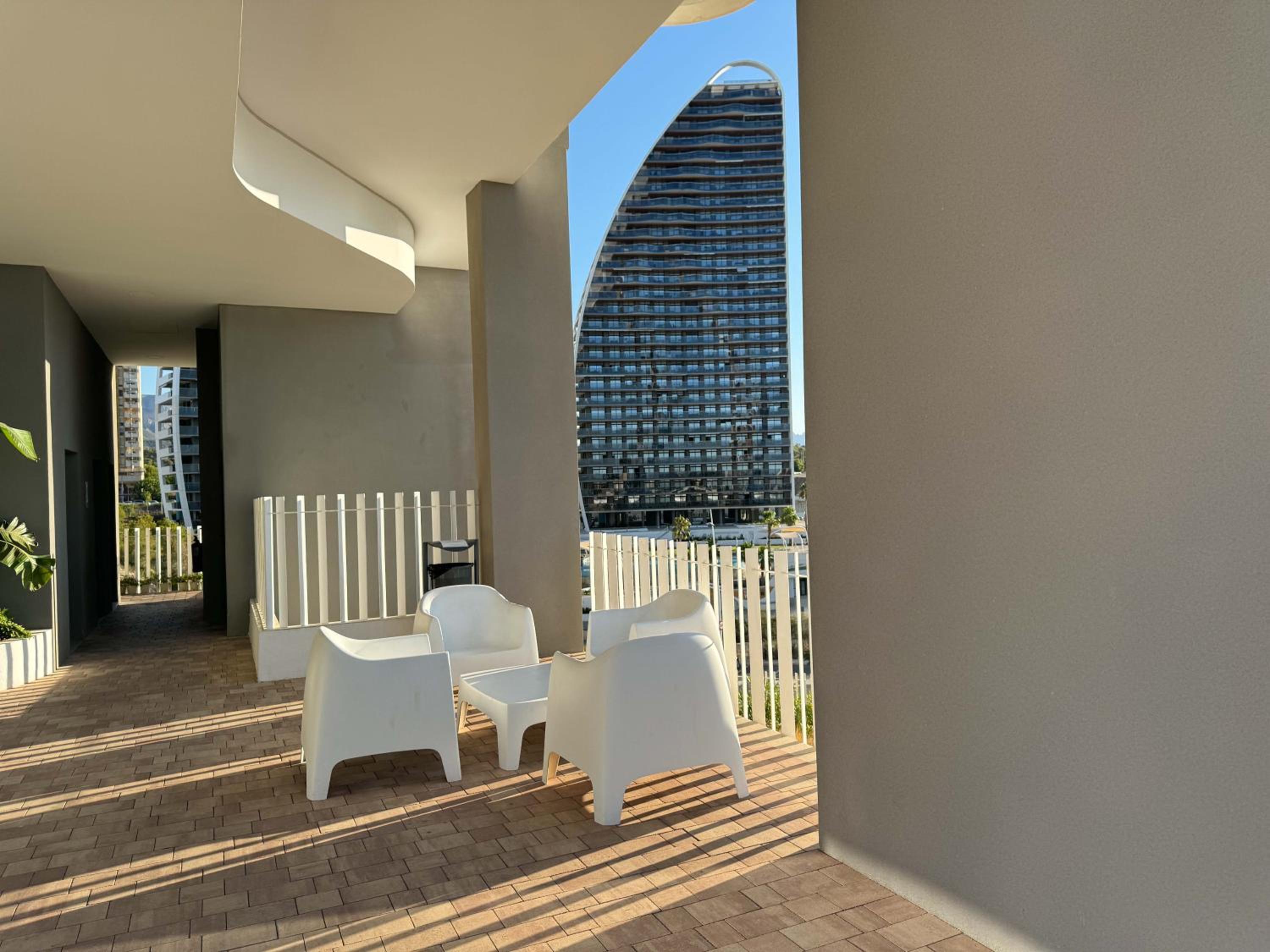 Sunset Cliffs Terra Gold apartment