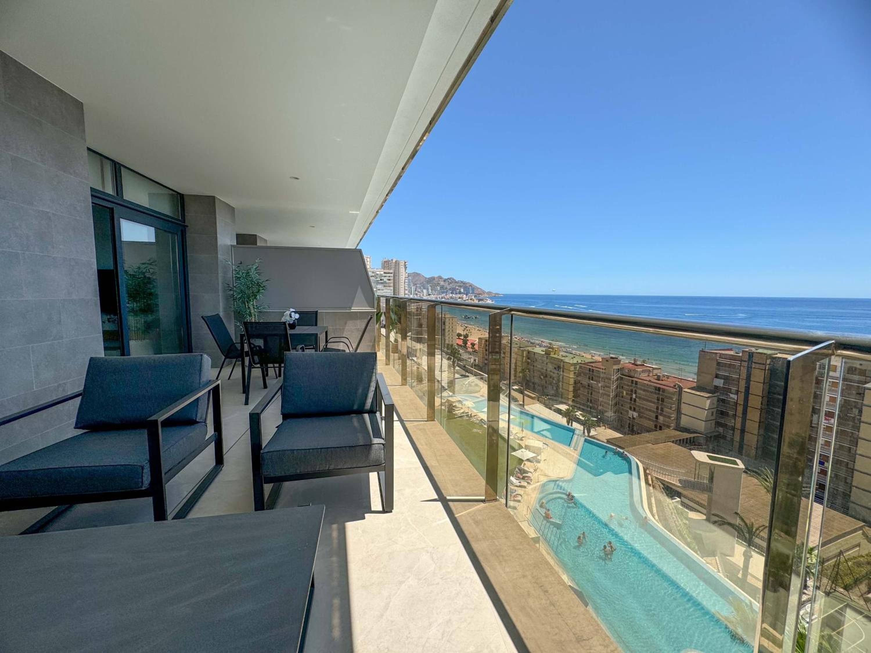 Sunset Cliffs Terra Gold apartment