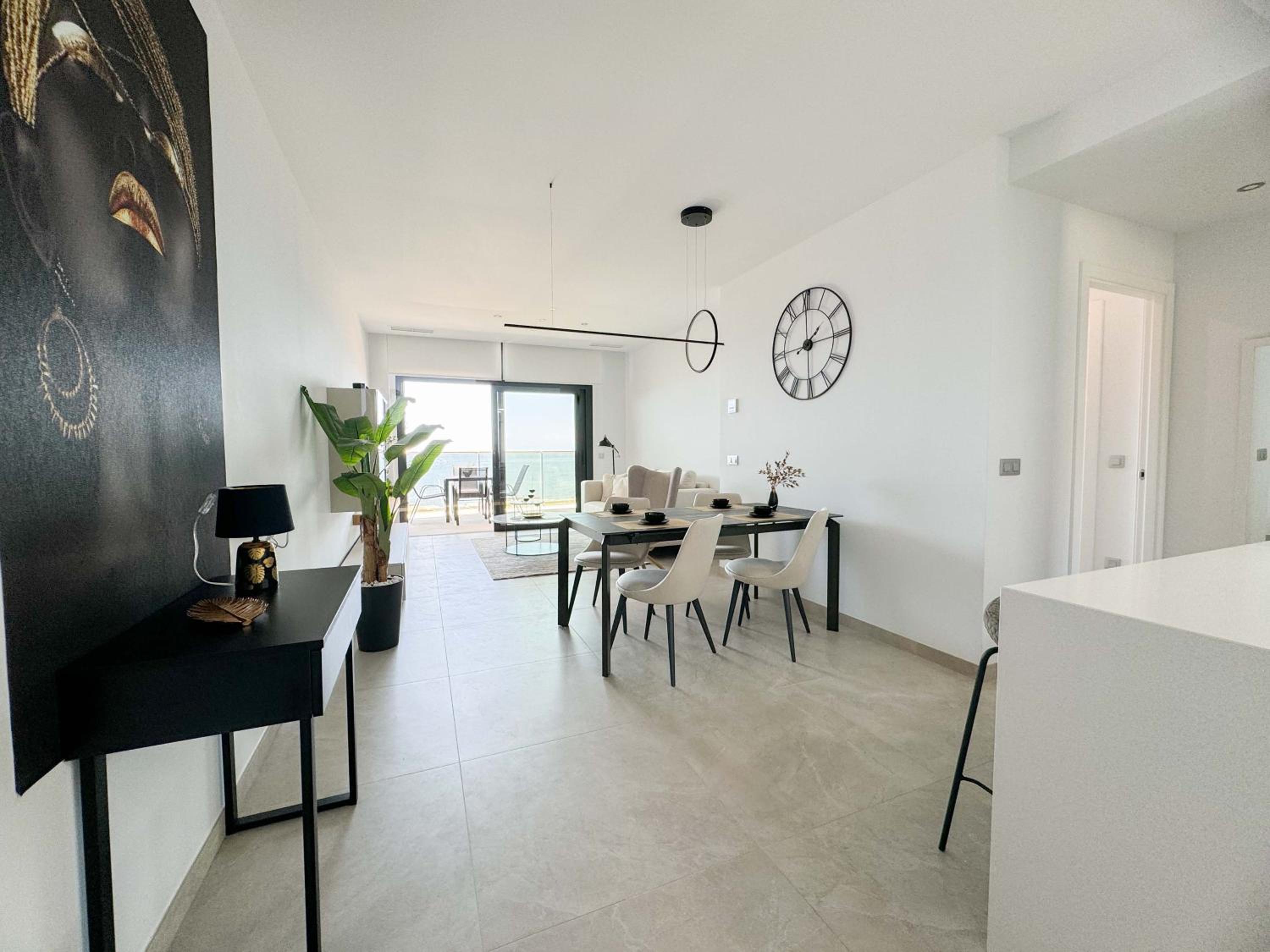 Sunset Cliffs Terra Gold apartment