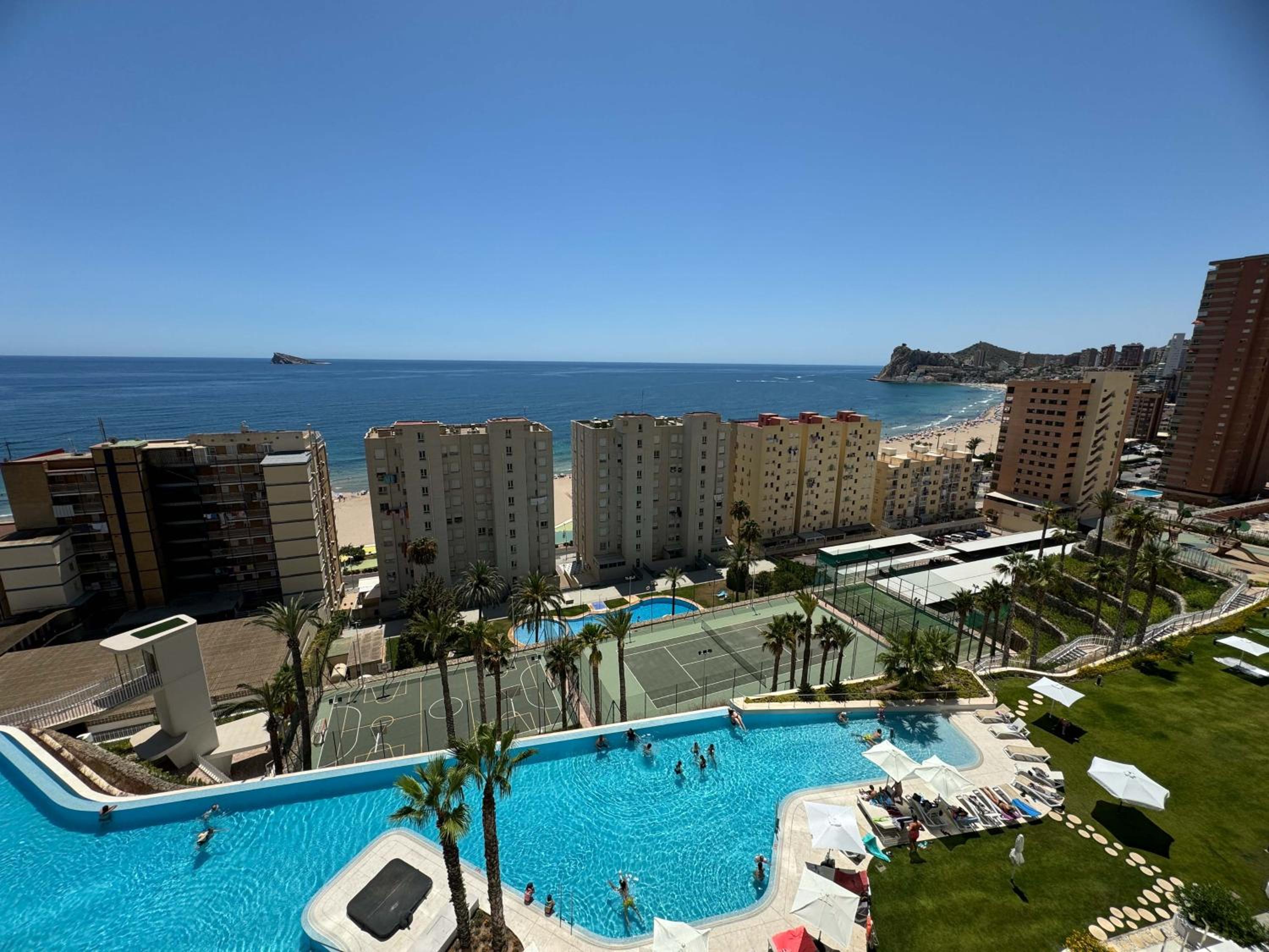 Sunset Cliffs Terra Gold apartment