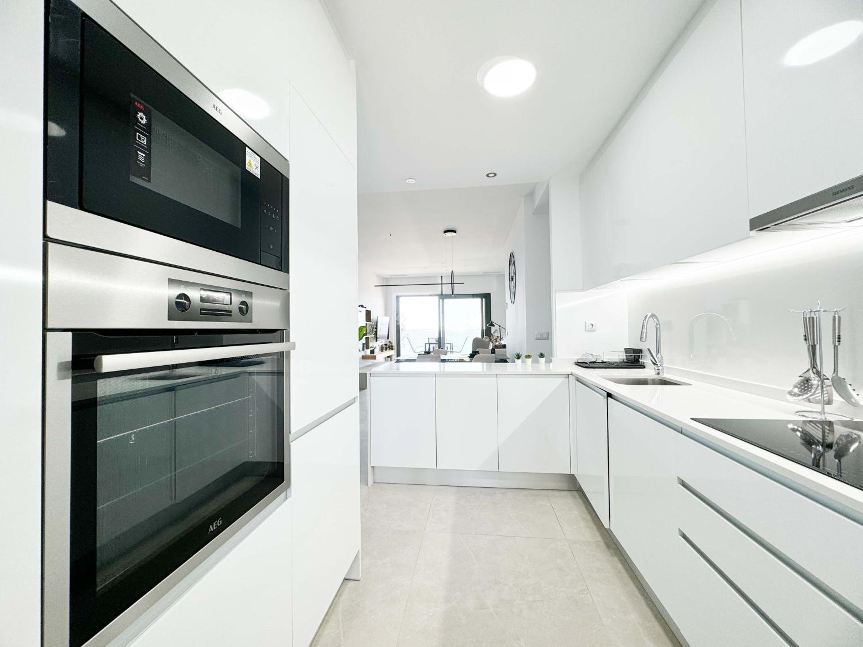 Sunset Cliffs Terra Gold apartment