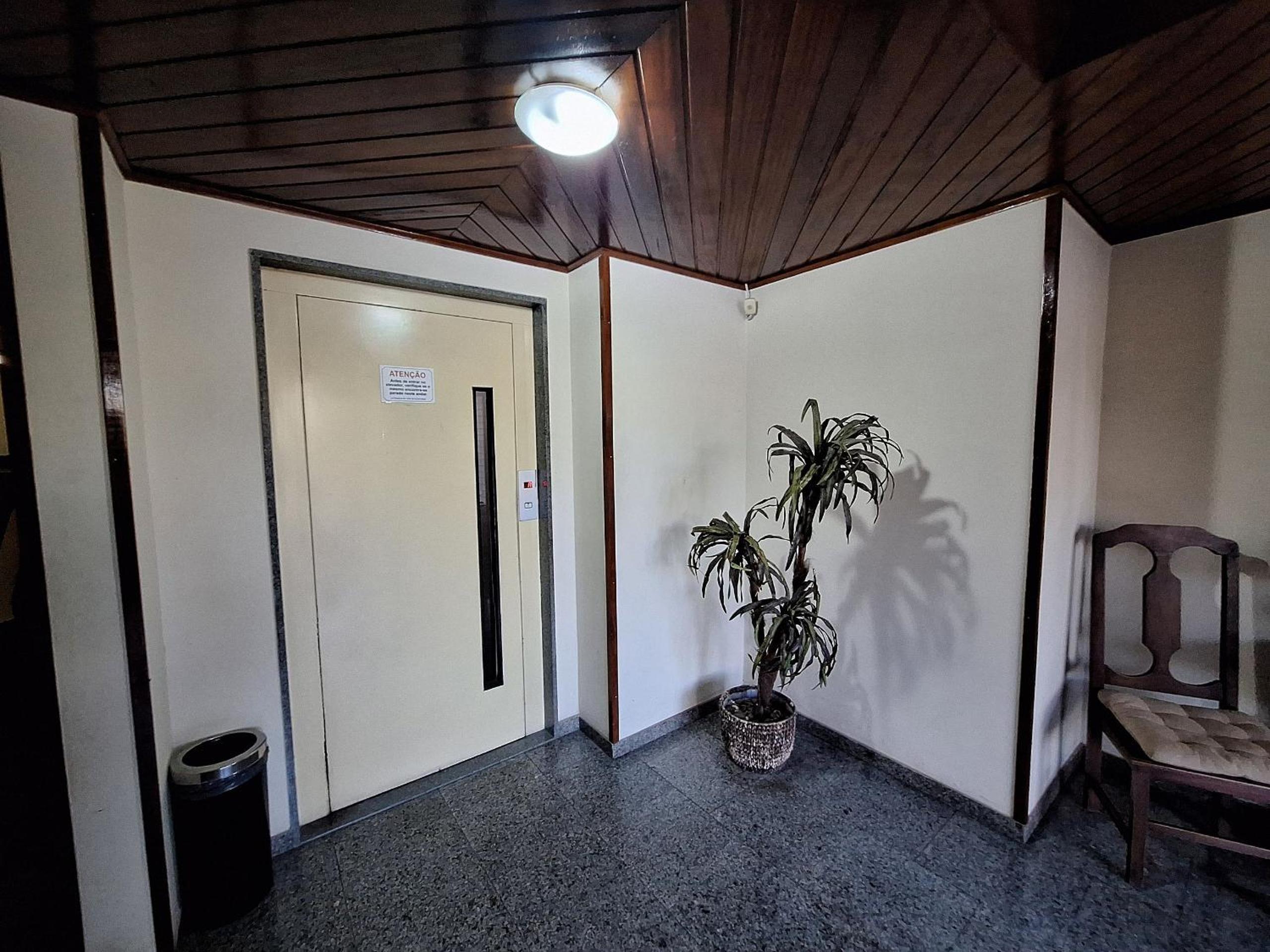 Room in apartment with 5m garage on Recreio beach - next to Rock in Rio