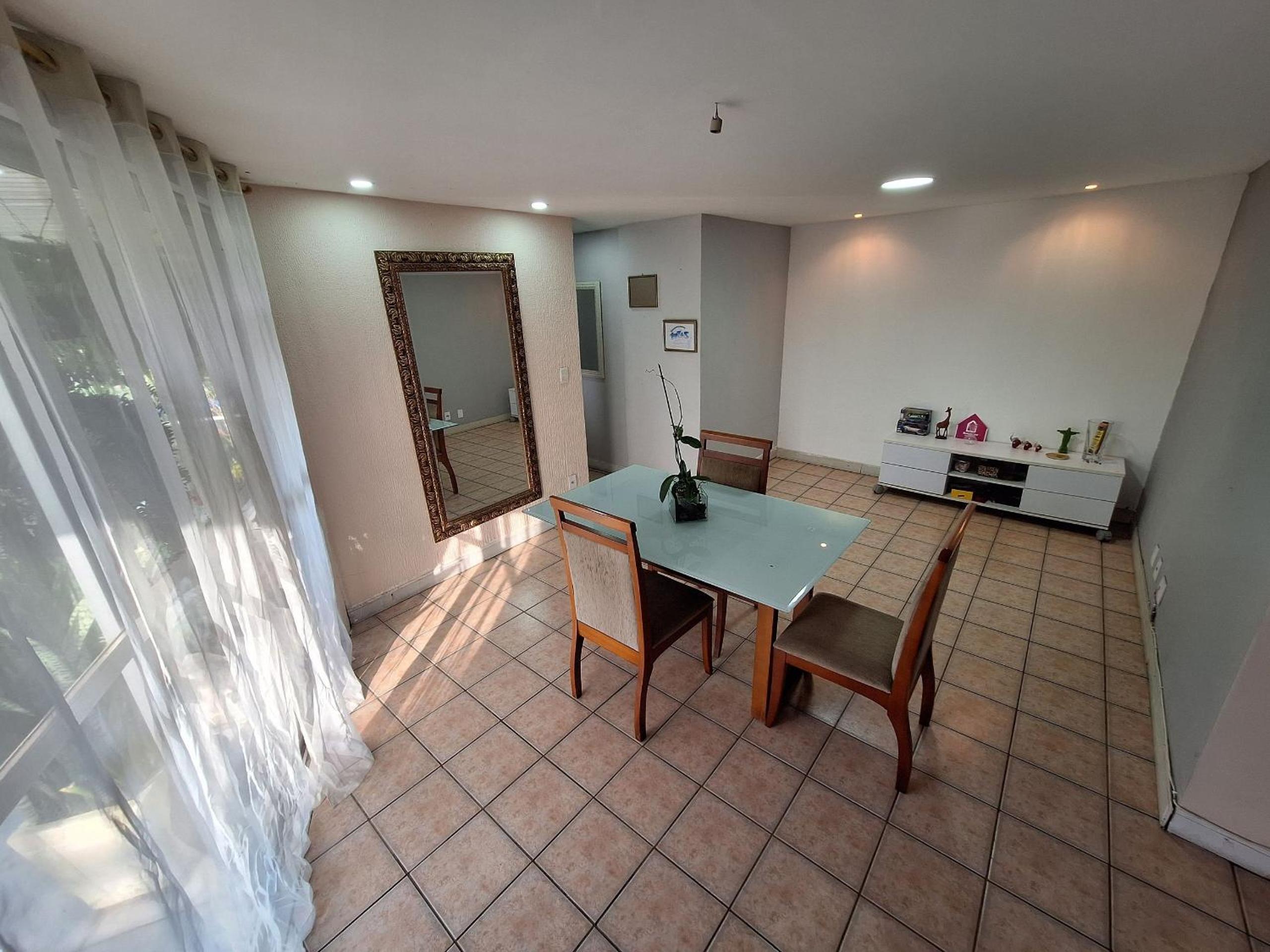 Room in apartment with 5m garage on Recreio beach - next to Rock in Rio