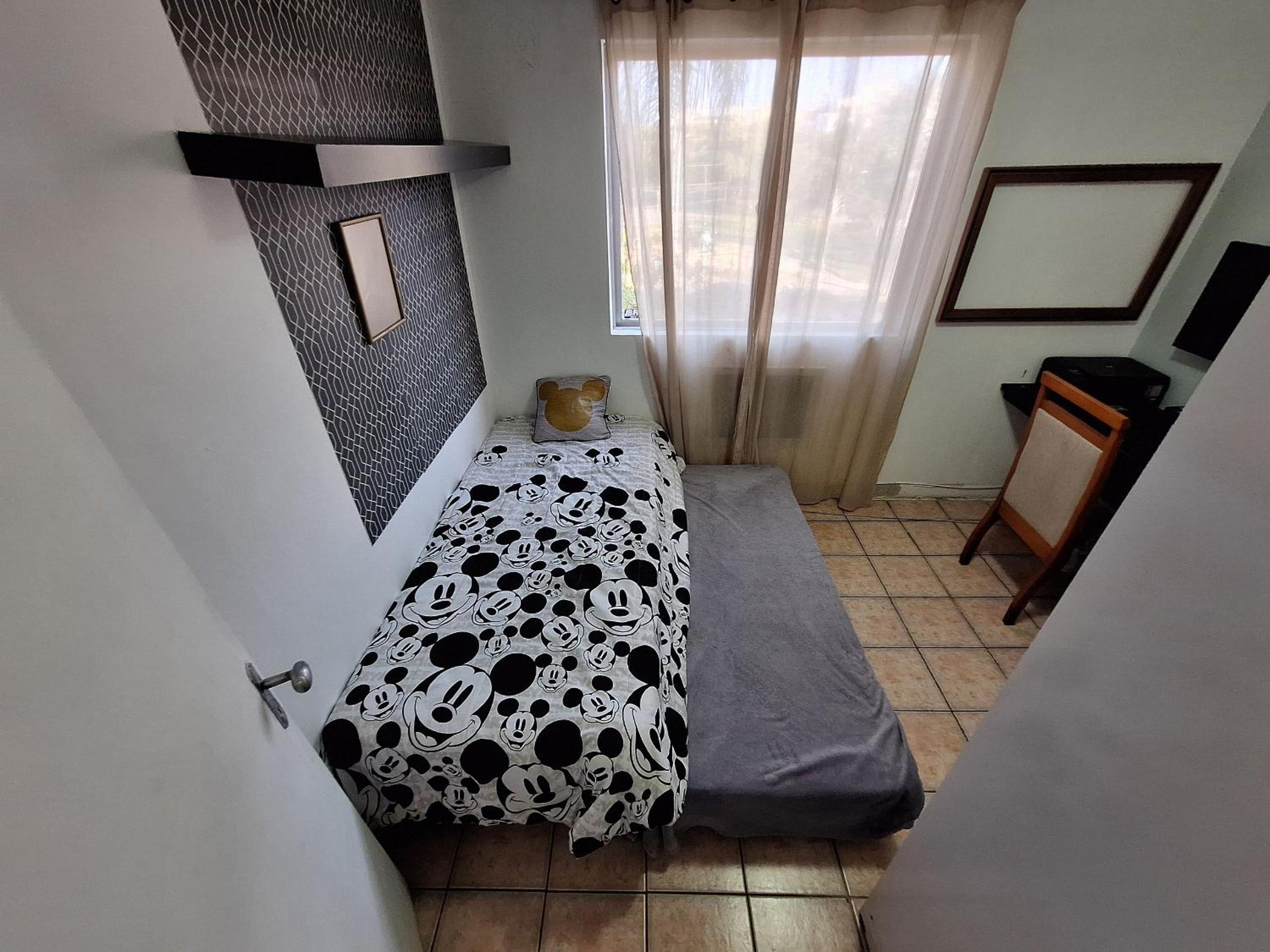 Room in apartment with 5m garage on Recreio beach - next to Rock in Rio