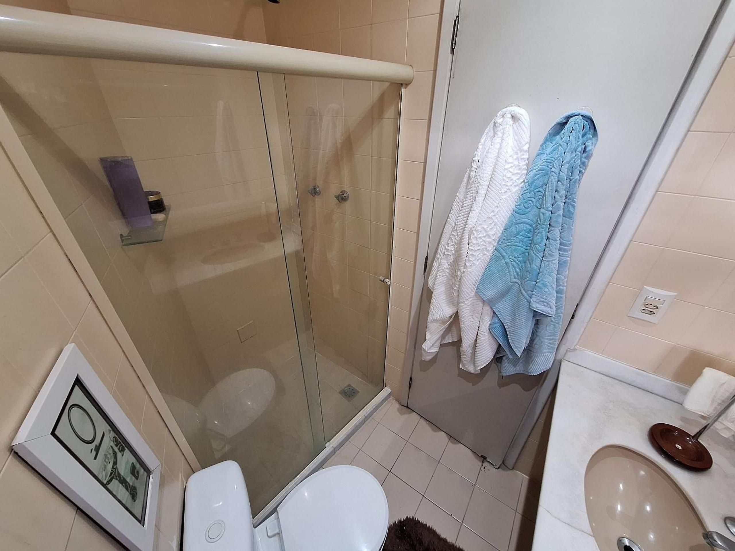 Room in apartment with 5m garage on Recreio beach - next to Rock in Rio