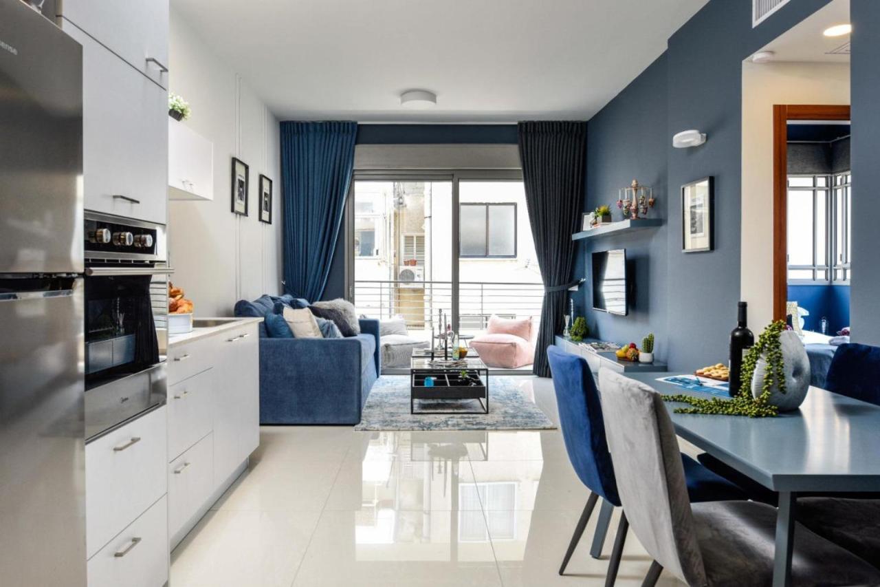 Mamad Sheinkin Chic Comfort City Stay view 3