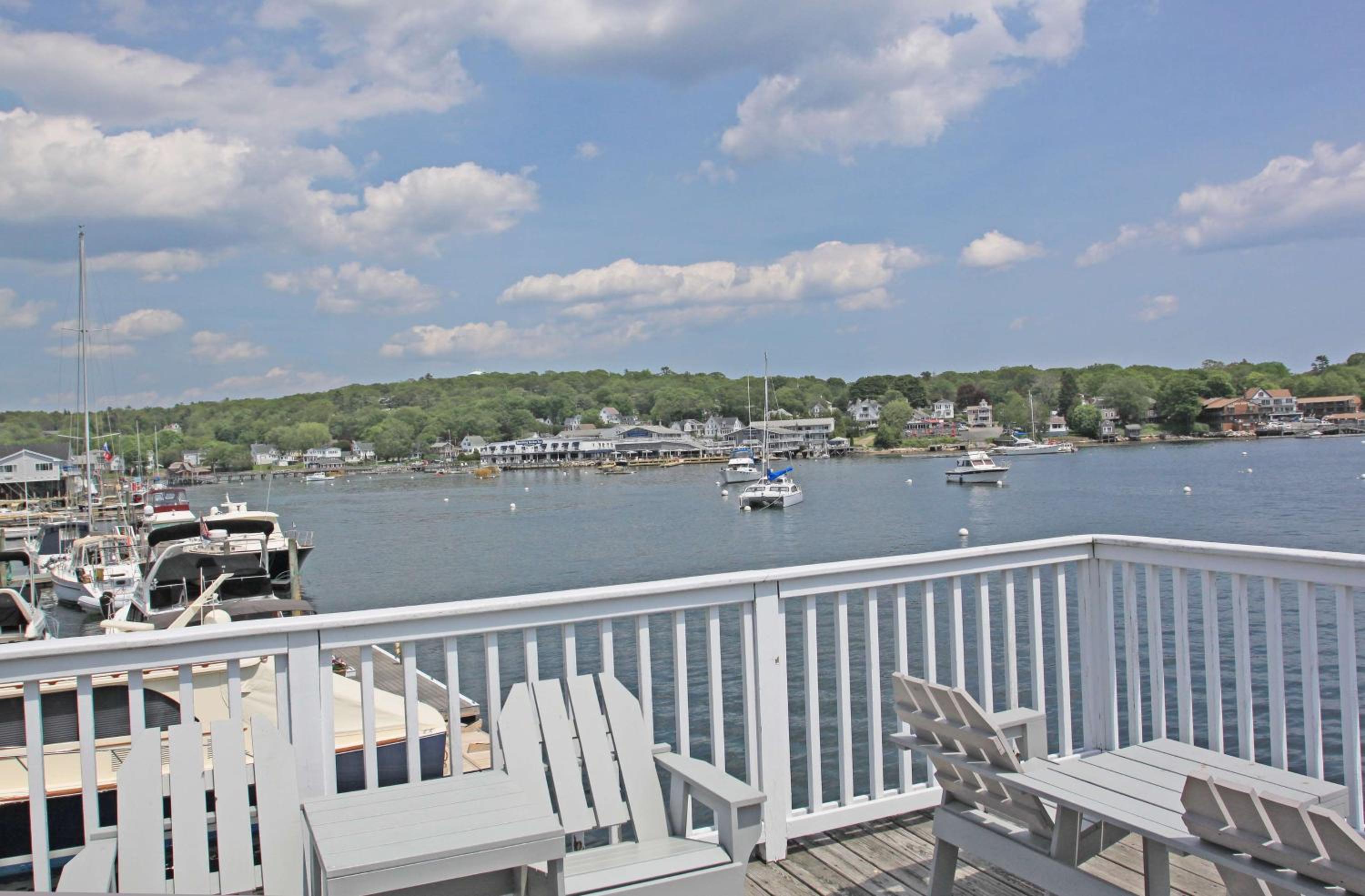 Tugboat Inn