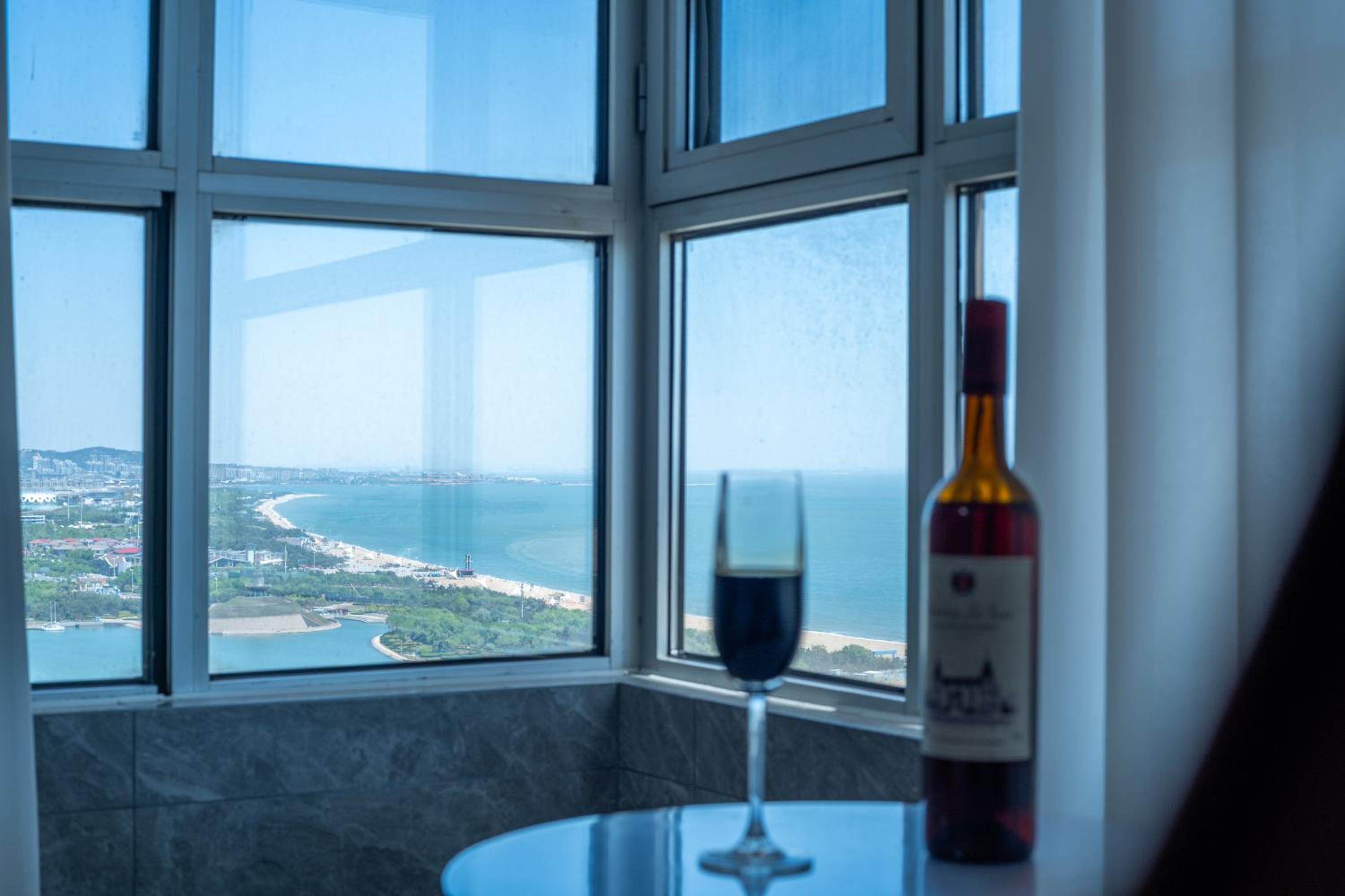 Cloud & Sea Boutique Apartment