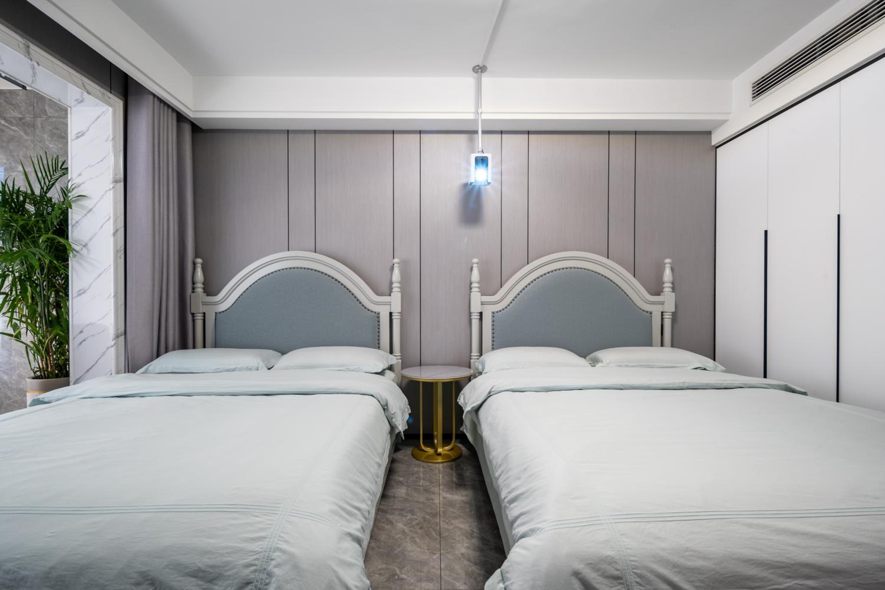 Cloud & Sea Boutique Apartment