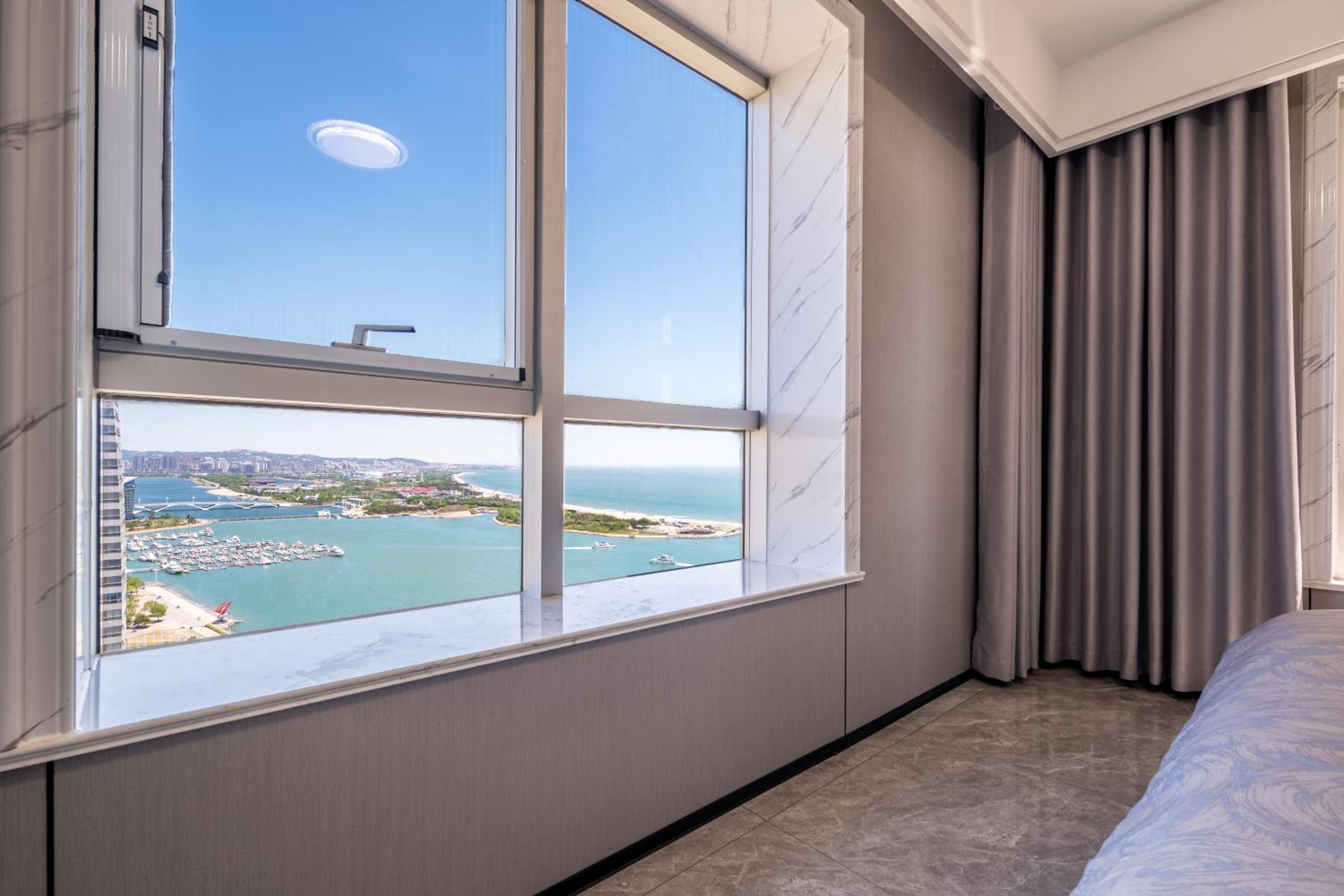 Cloud & Sea Boutique Apartment