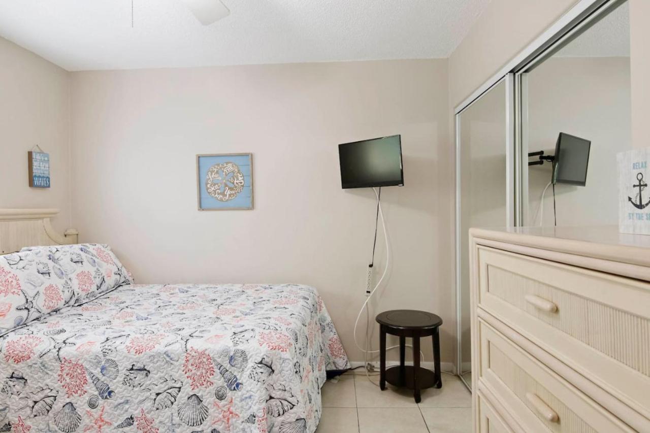 Madeira Beach Tropic Breeze Unit 19 Second Floor view 2