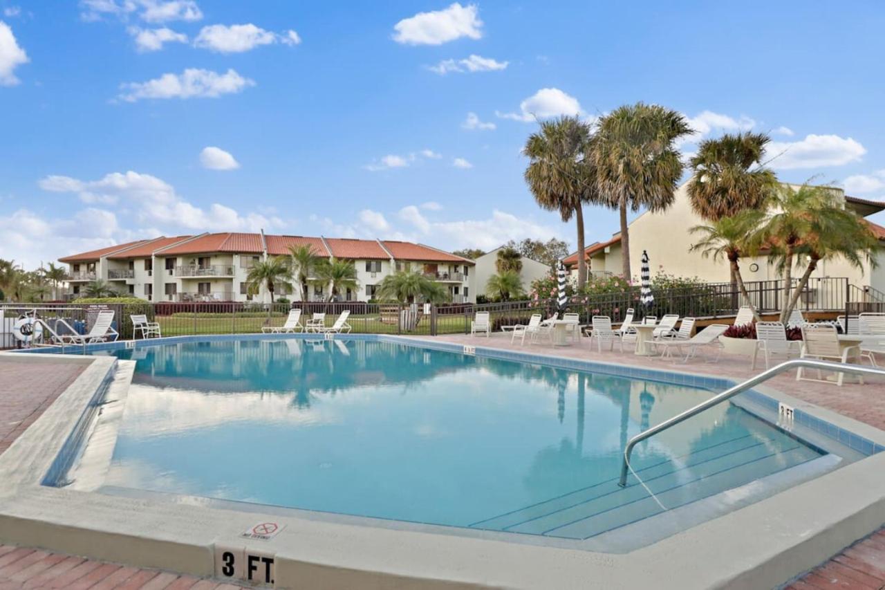 Tierra Verde Holiday Island Second Floor Waterfront view 5