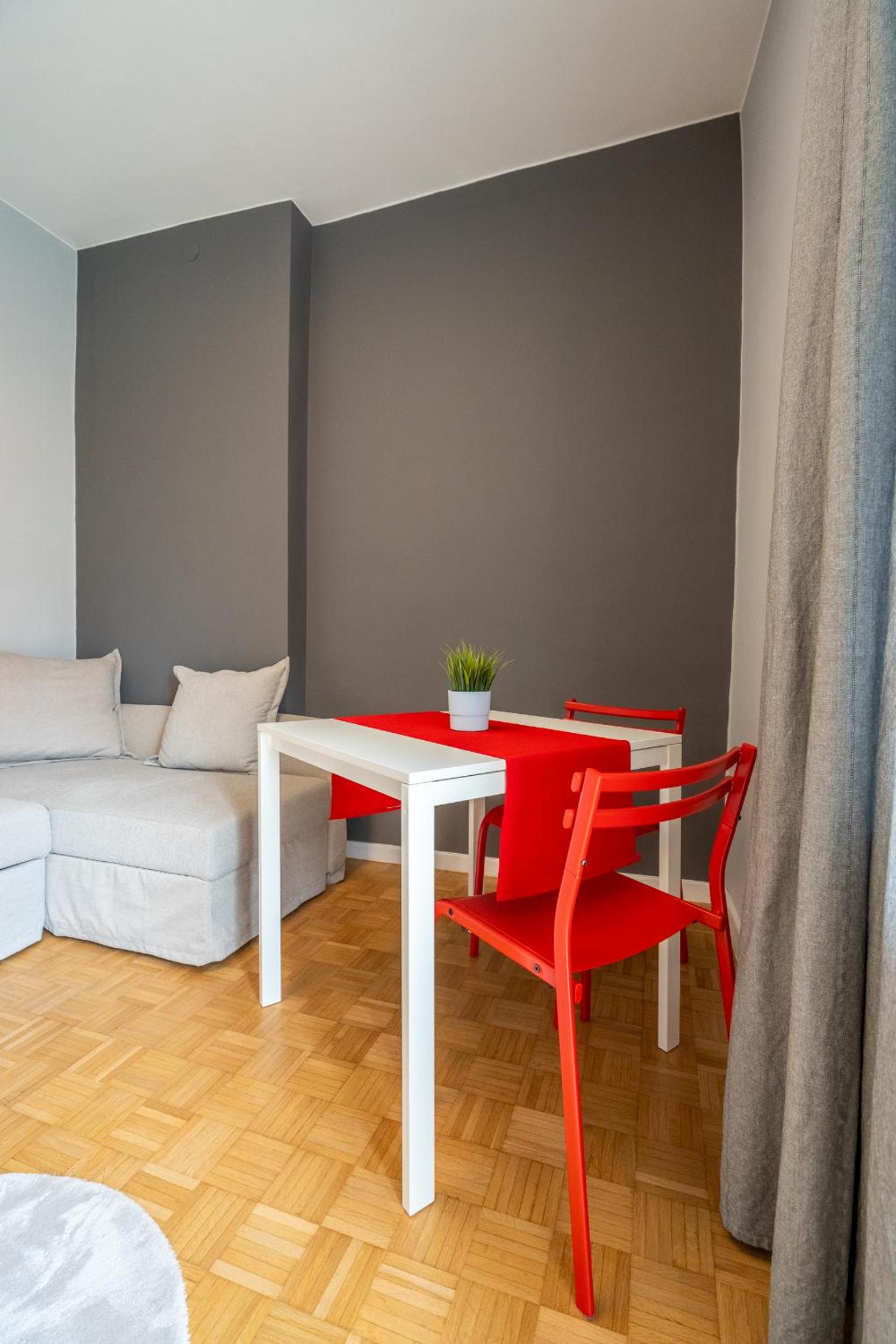Downtown apartment EYMI
