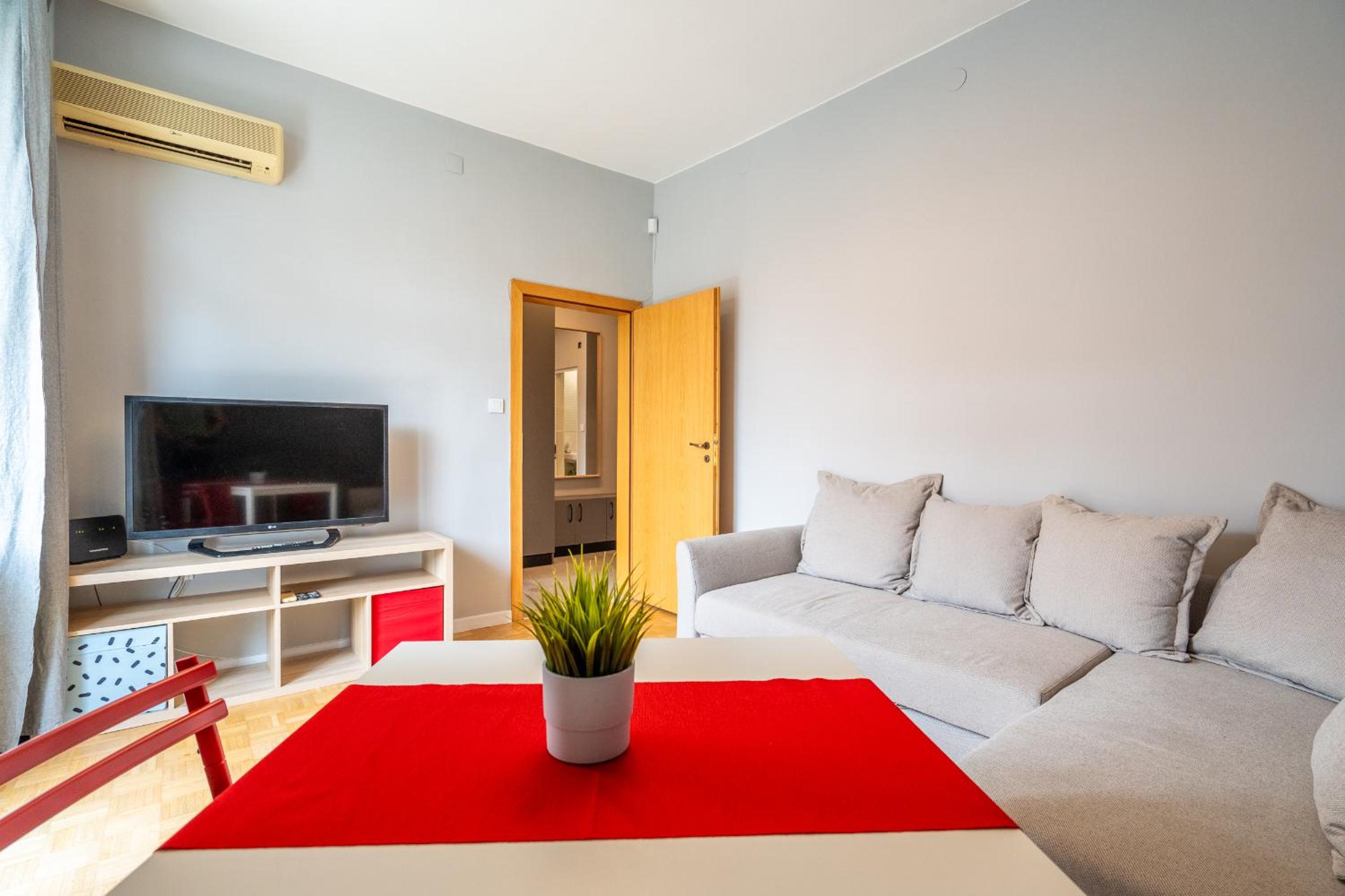 Downtown apartment EYMI
