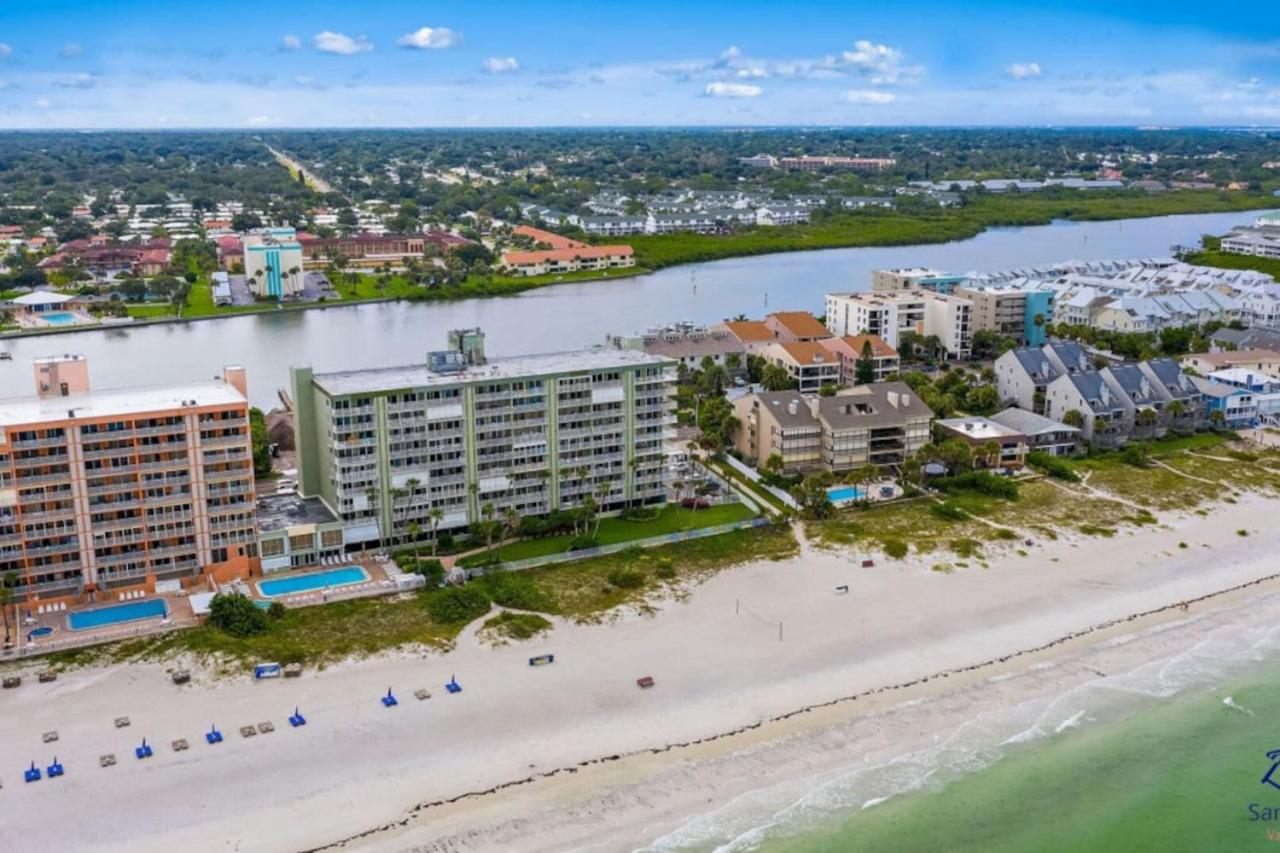 Sand Castle 507 2BD 2BA Beachfront Oasis view 4