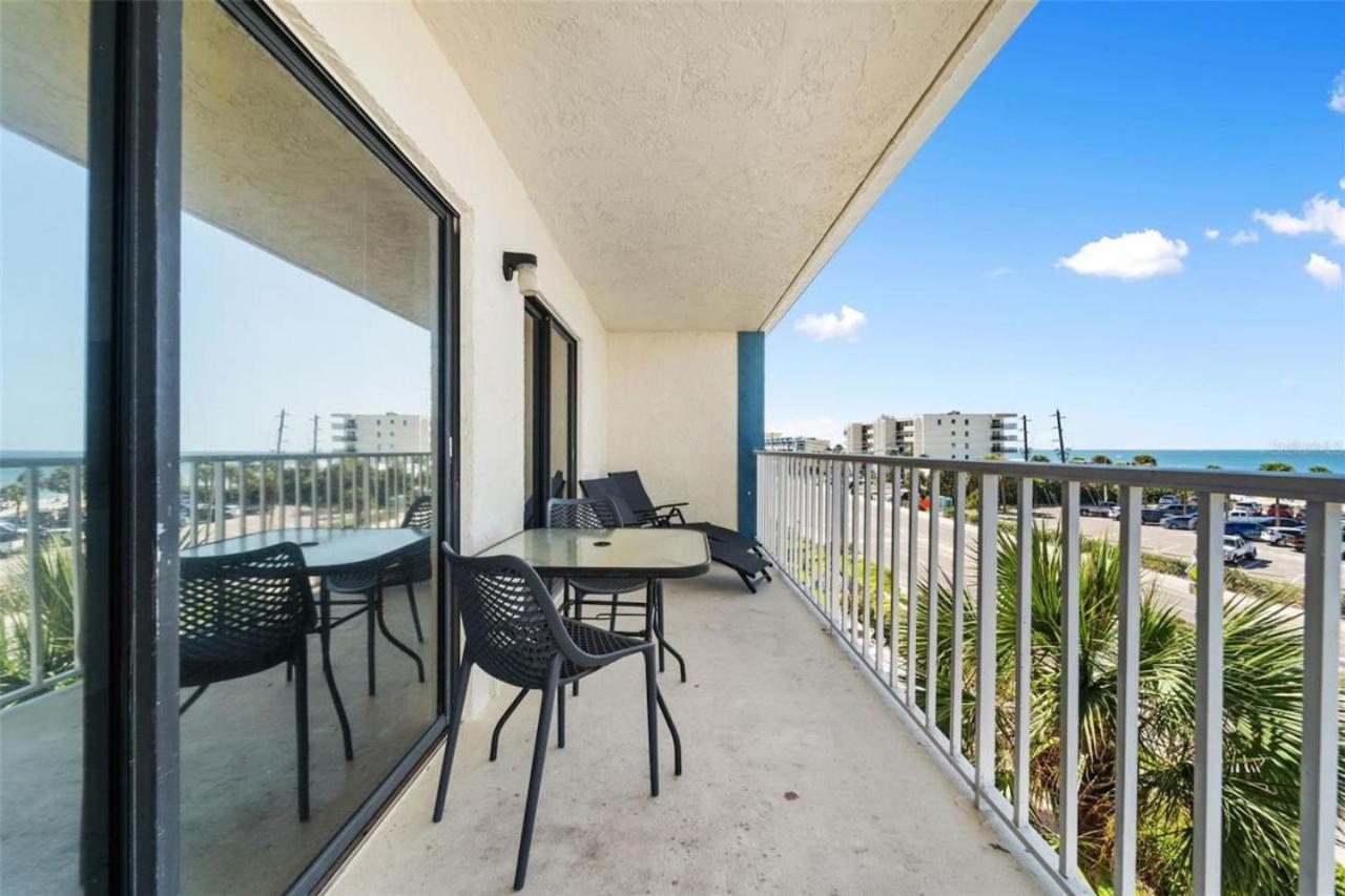 La Coquina 306 Beachside Comfort 2BD 2BA view 4