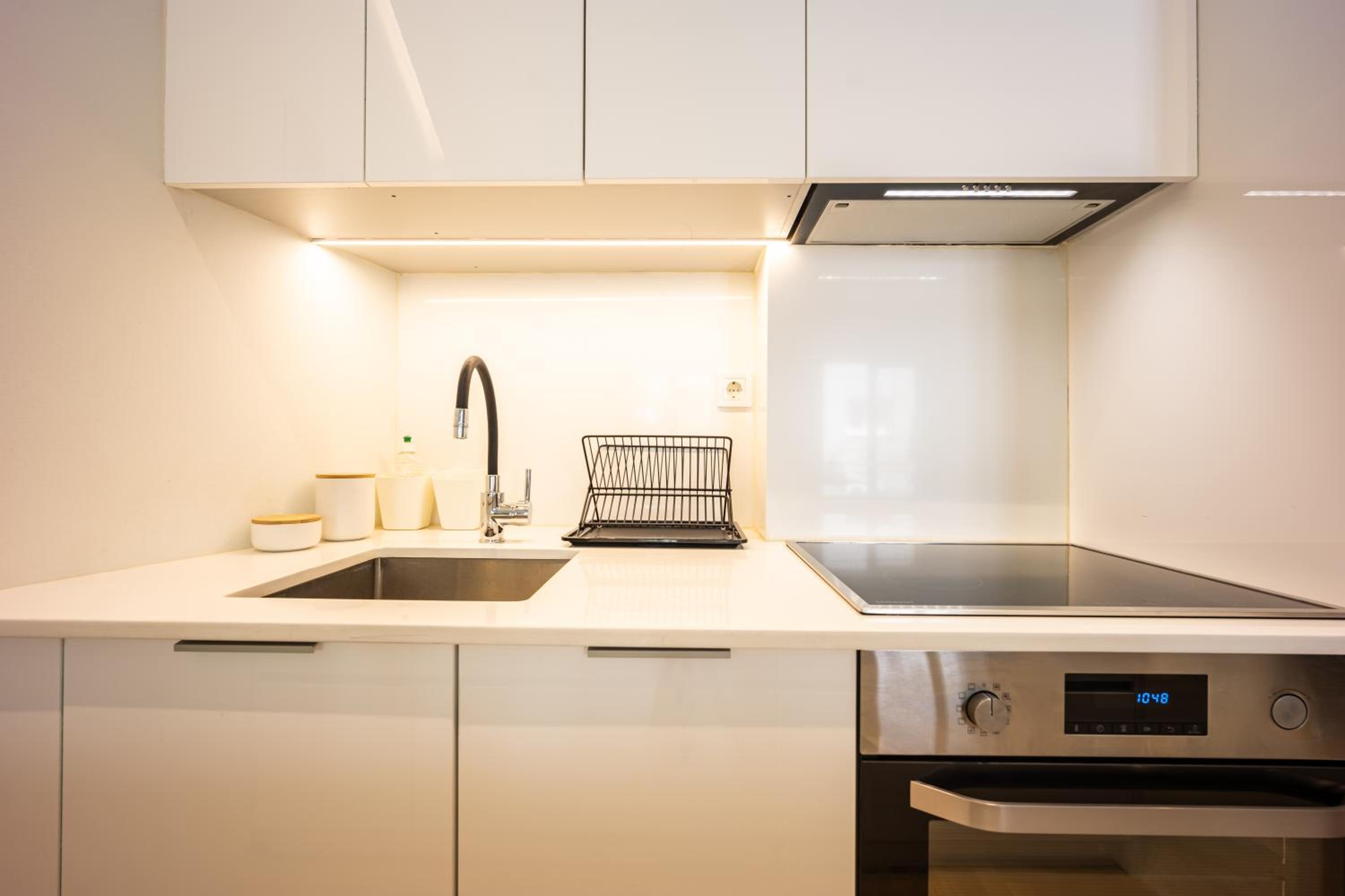EN Suite 2 Bath Pangrati