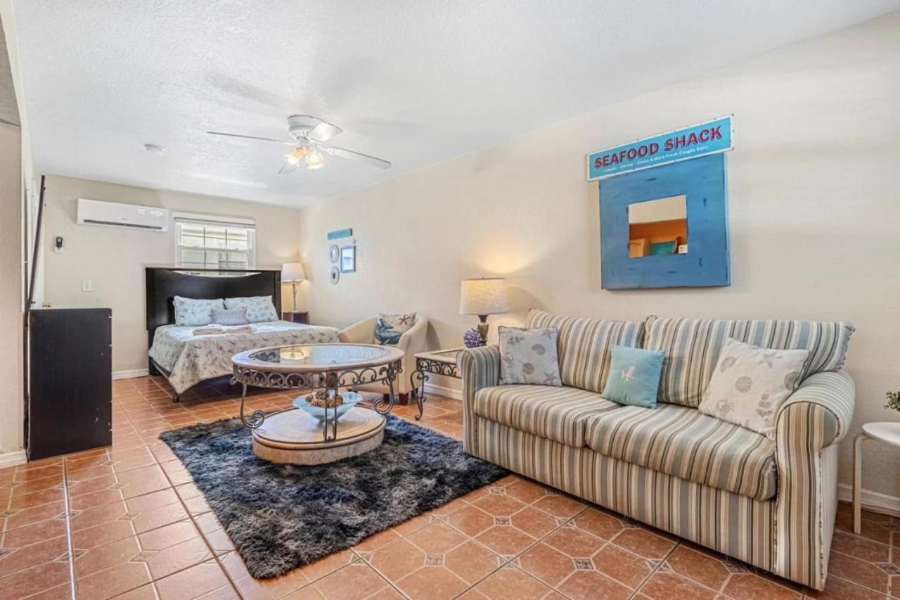 Calypso Palms 2 view 2