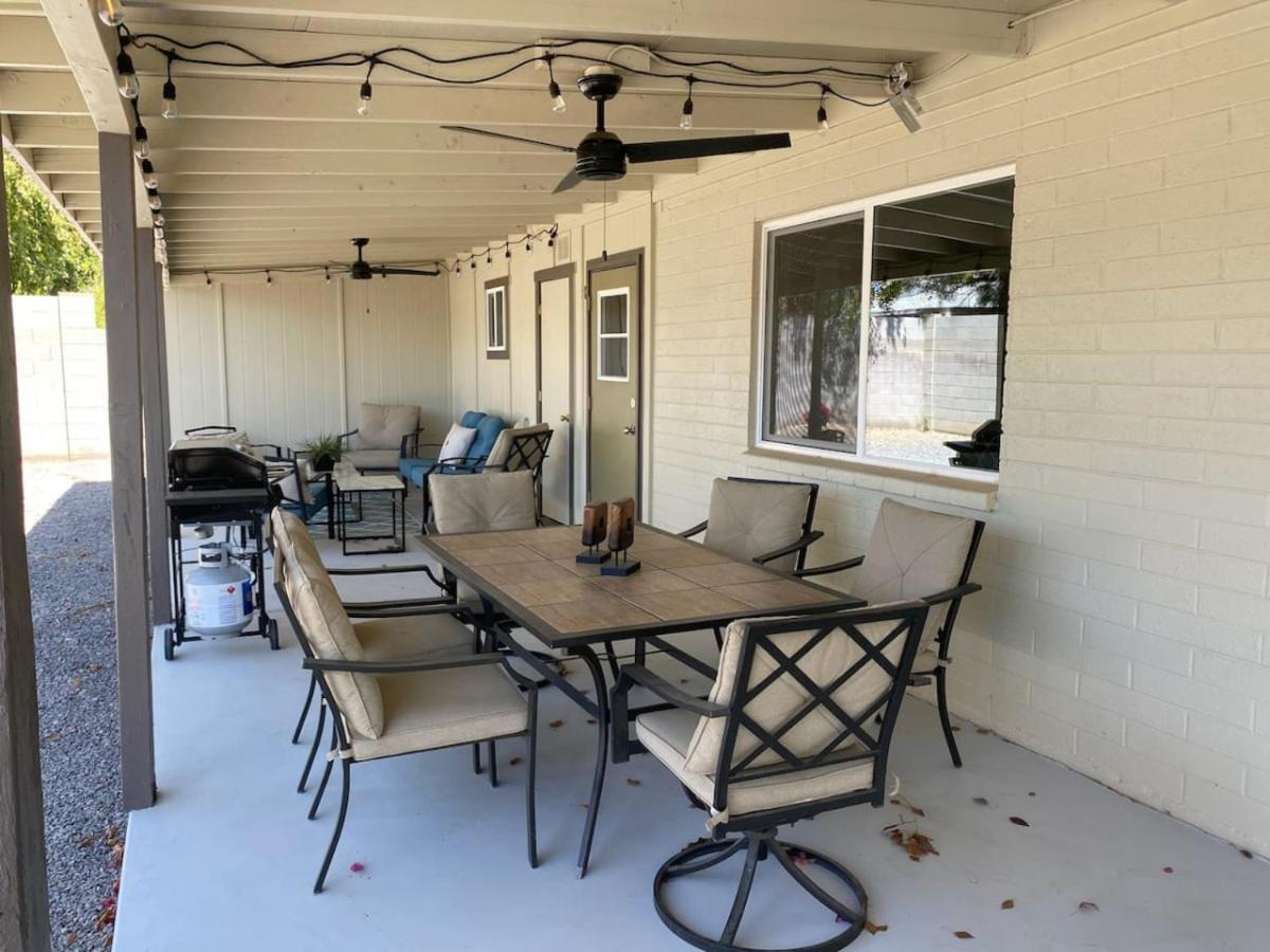 North Phoenix Remodeled 4 Bed 2Bath view 3