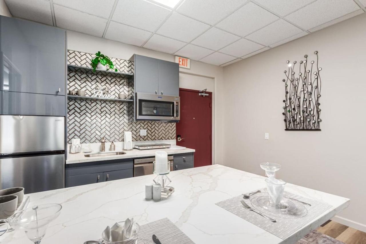 New Fountain Hills Suite On The Avenue 2Bed 2Bath view 2