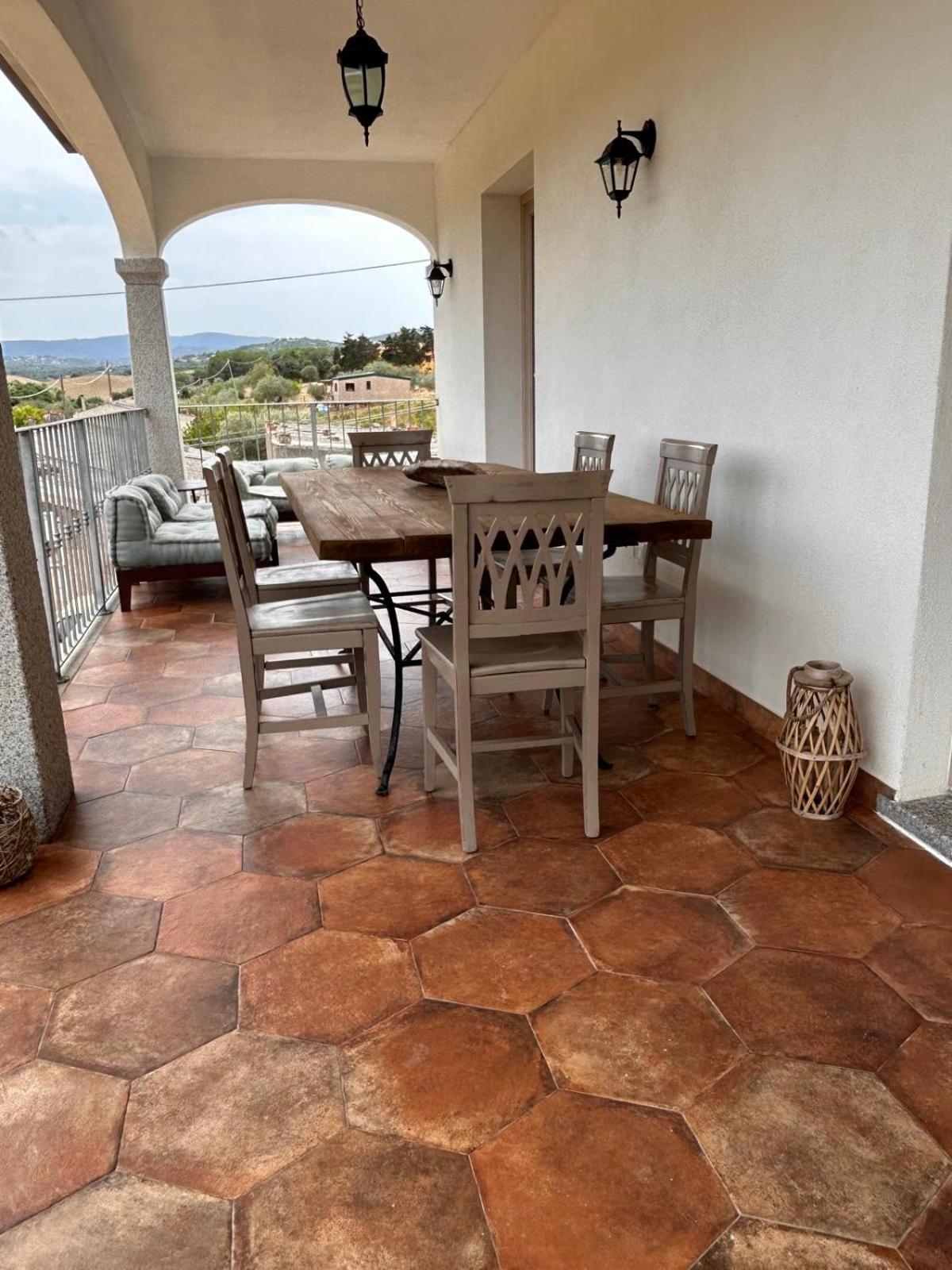 Villa pirastu view 3