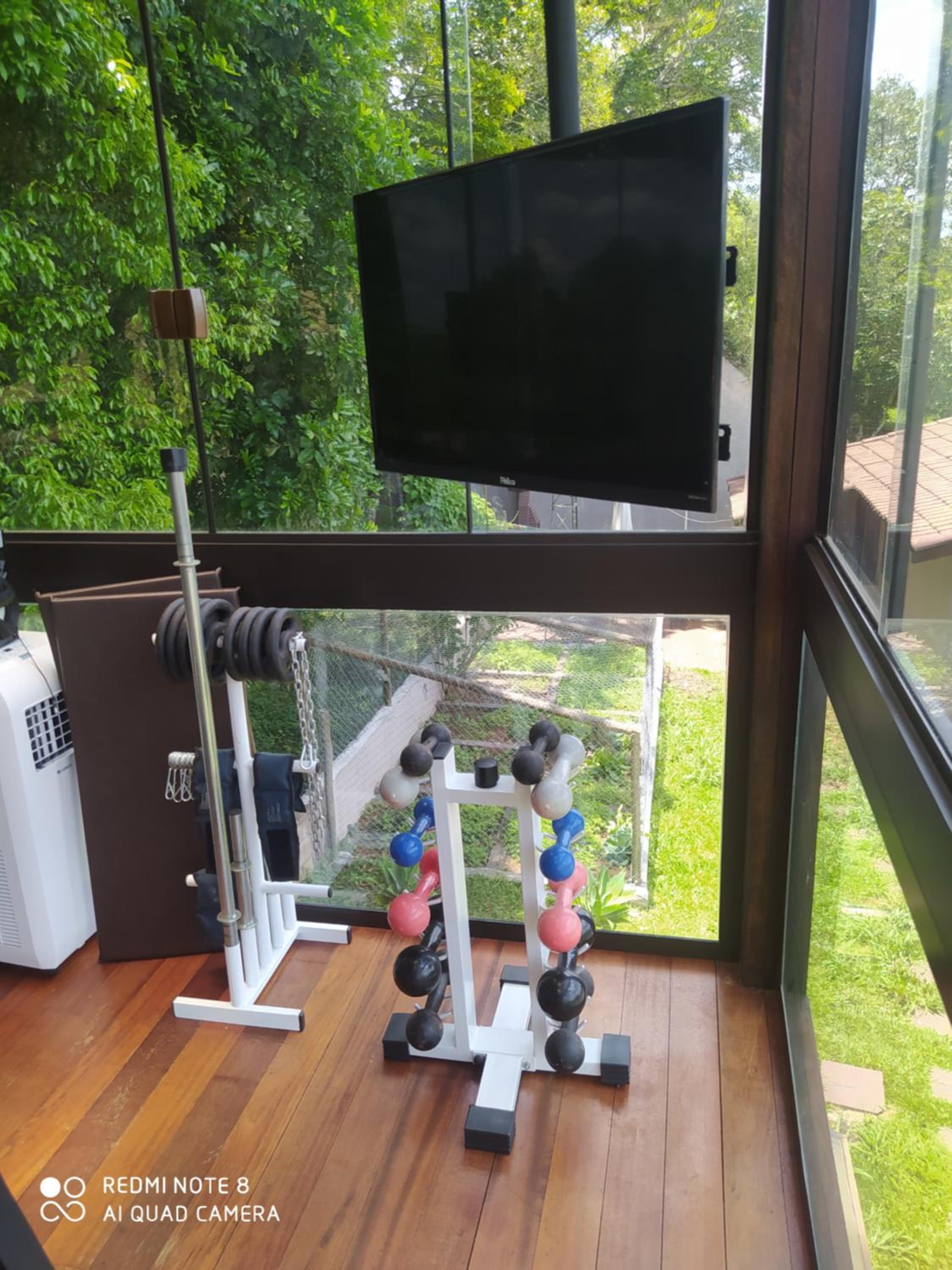 LOFT DE VIDRO ao lado do ANIMÁLIA PARK COTIA
