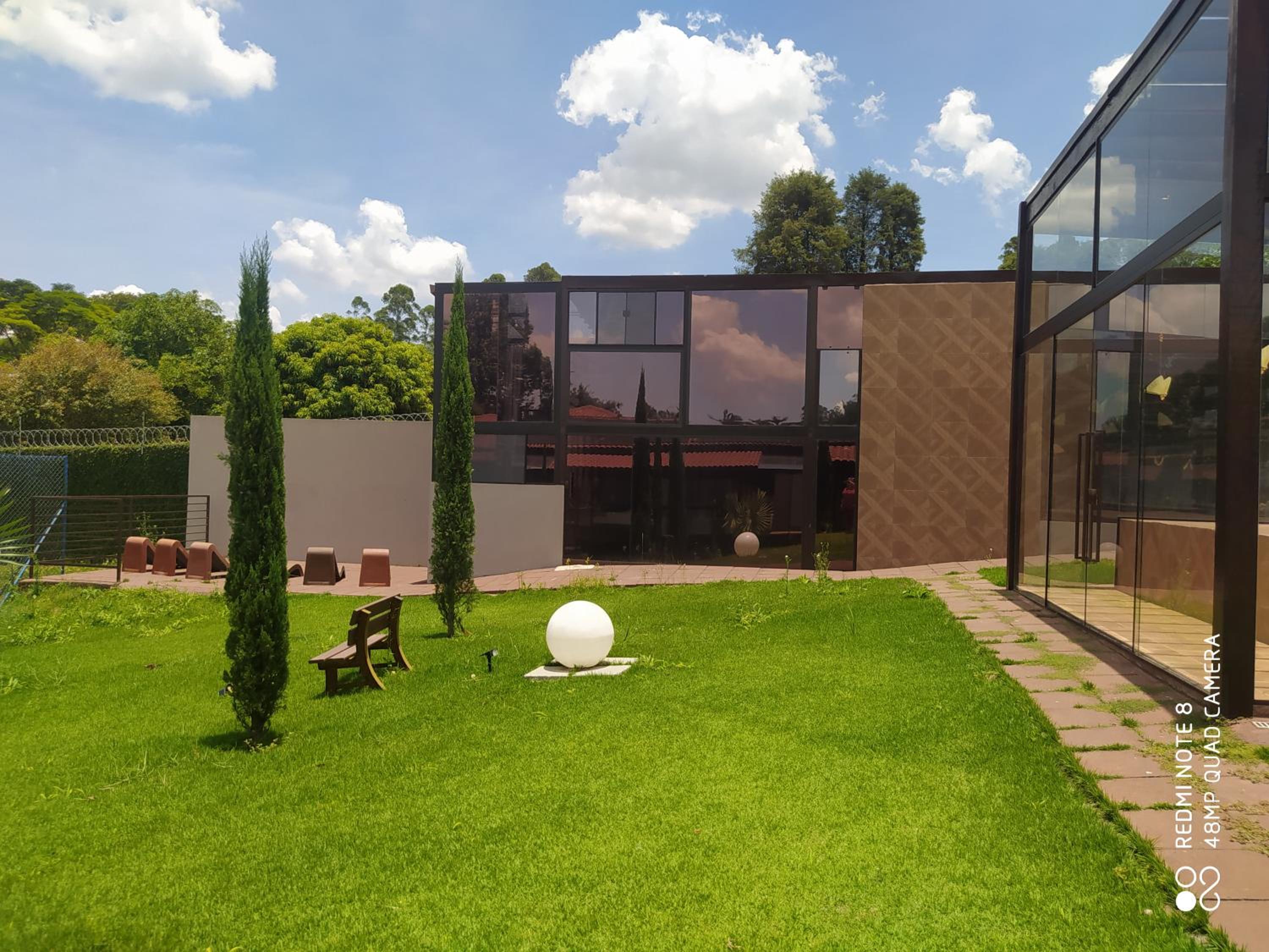 LOFT DE VIDRO ao lado do ANIMÁLIA PARK COTIA