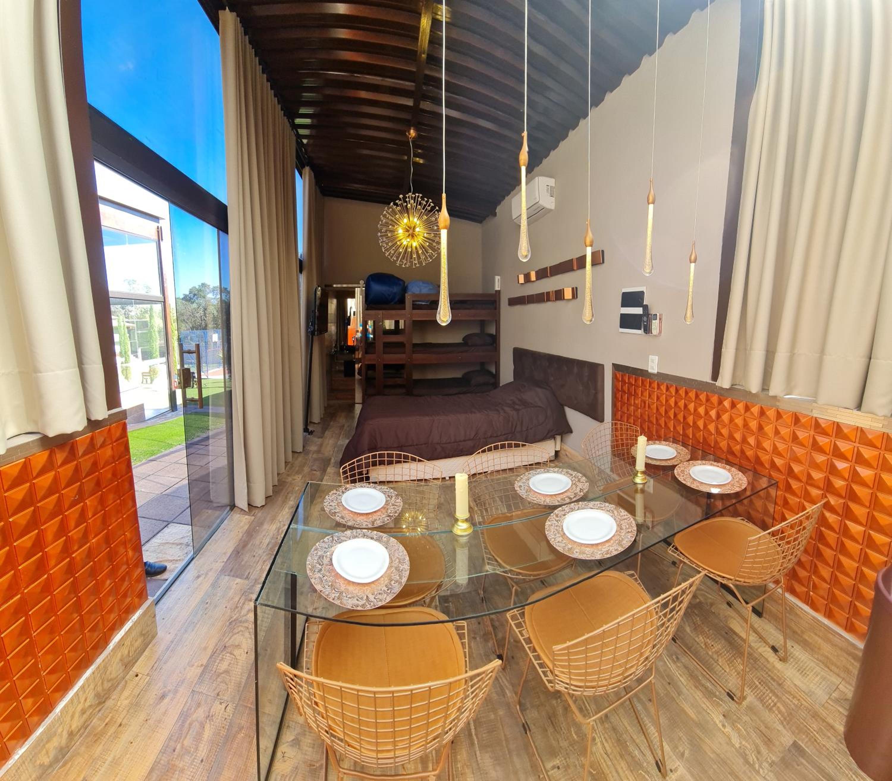 LOFT DE VIDRO ao lado do ANIMÁLIA PARK COTIA